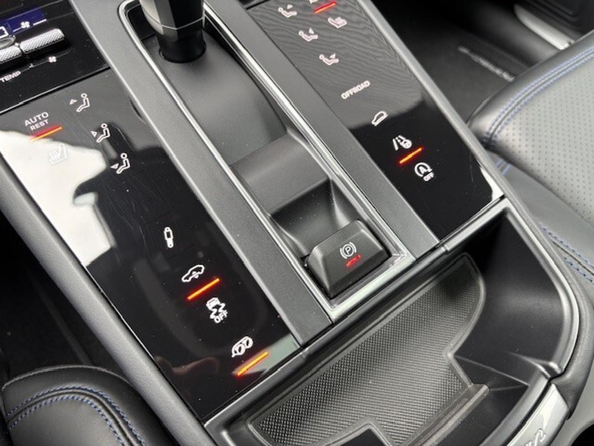Porsche Macan S (2024) - Photo 11