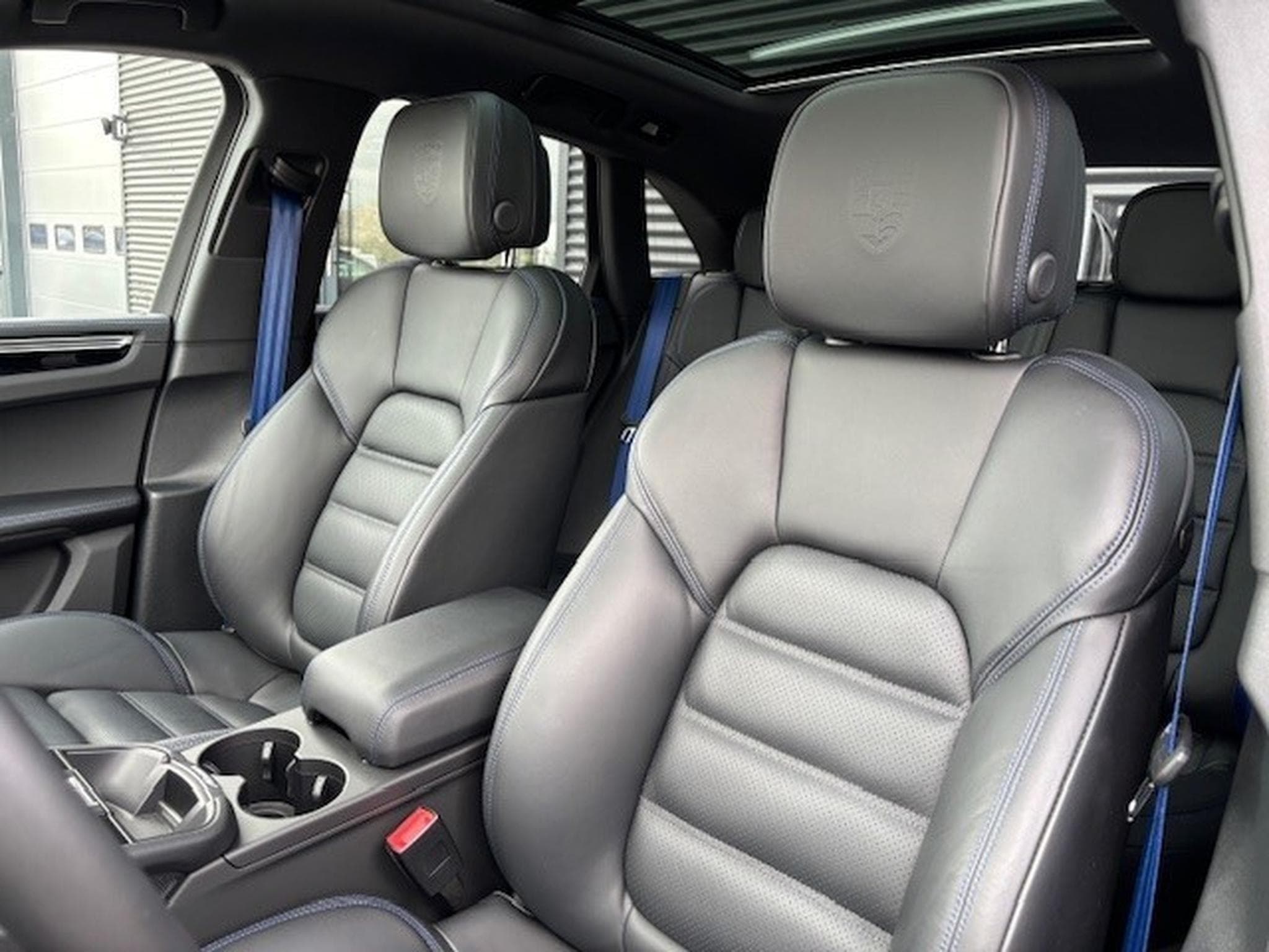 Porsche Macan S (2024) - Photo 5