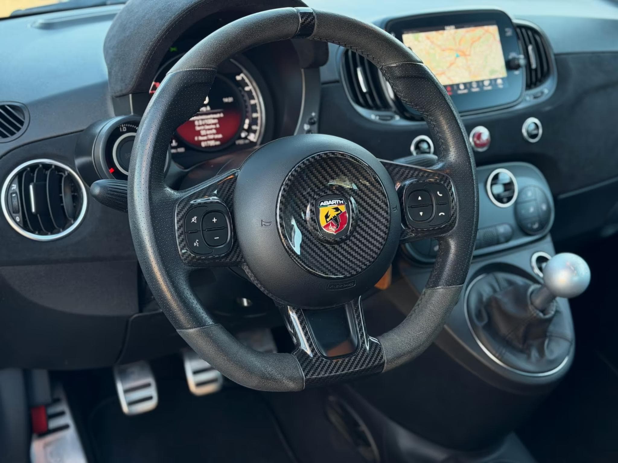 Abarth 695 695 Tributo 131 Rally (2022) - Photo 11