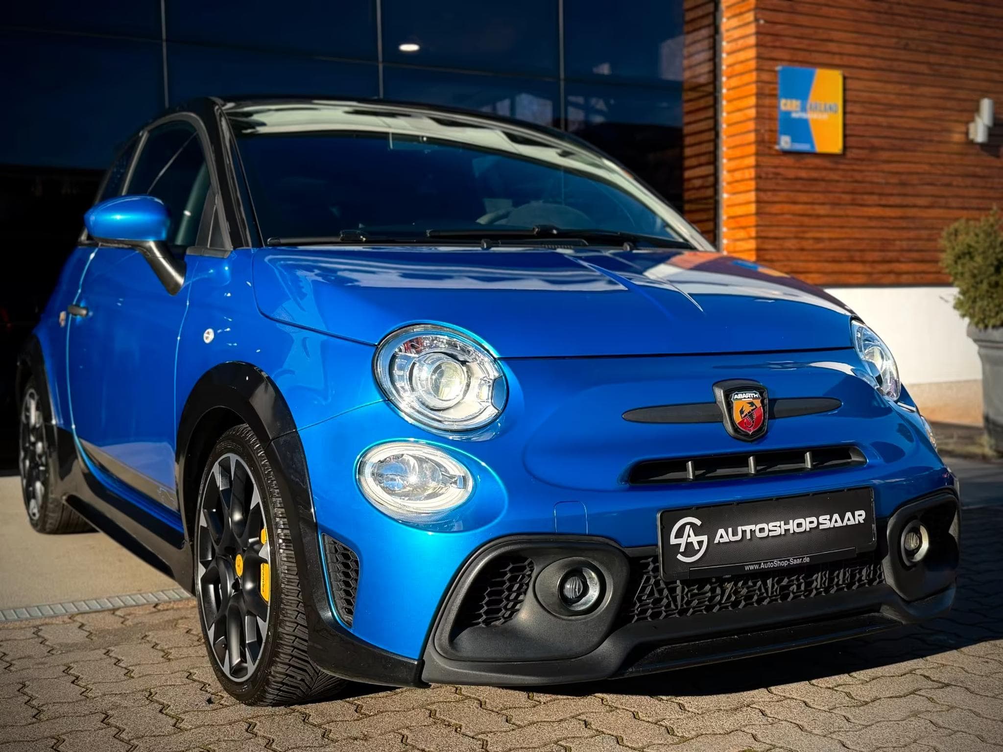 Abarth 695 695 Tributo 131 Rally (2022) - Photo 2