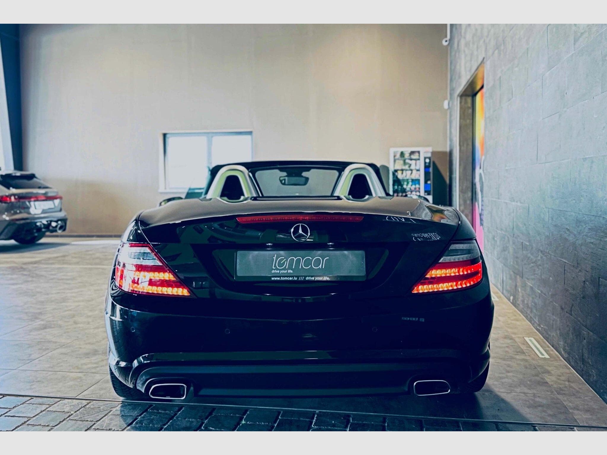 Mercedes SLK 350 SLK350 CGI ROADSTER 7G-TRONIC (2012) - Photo 7
