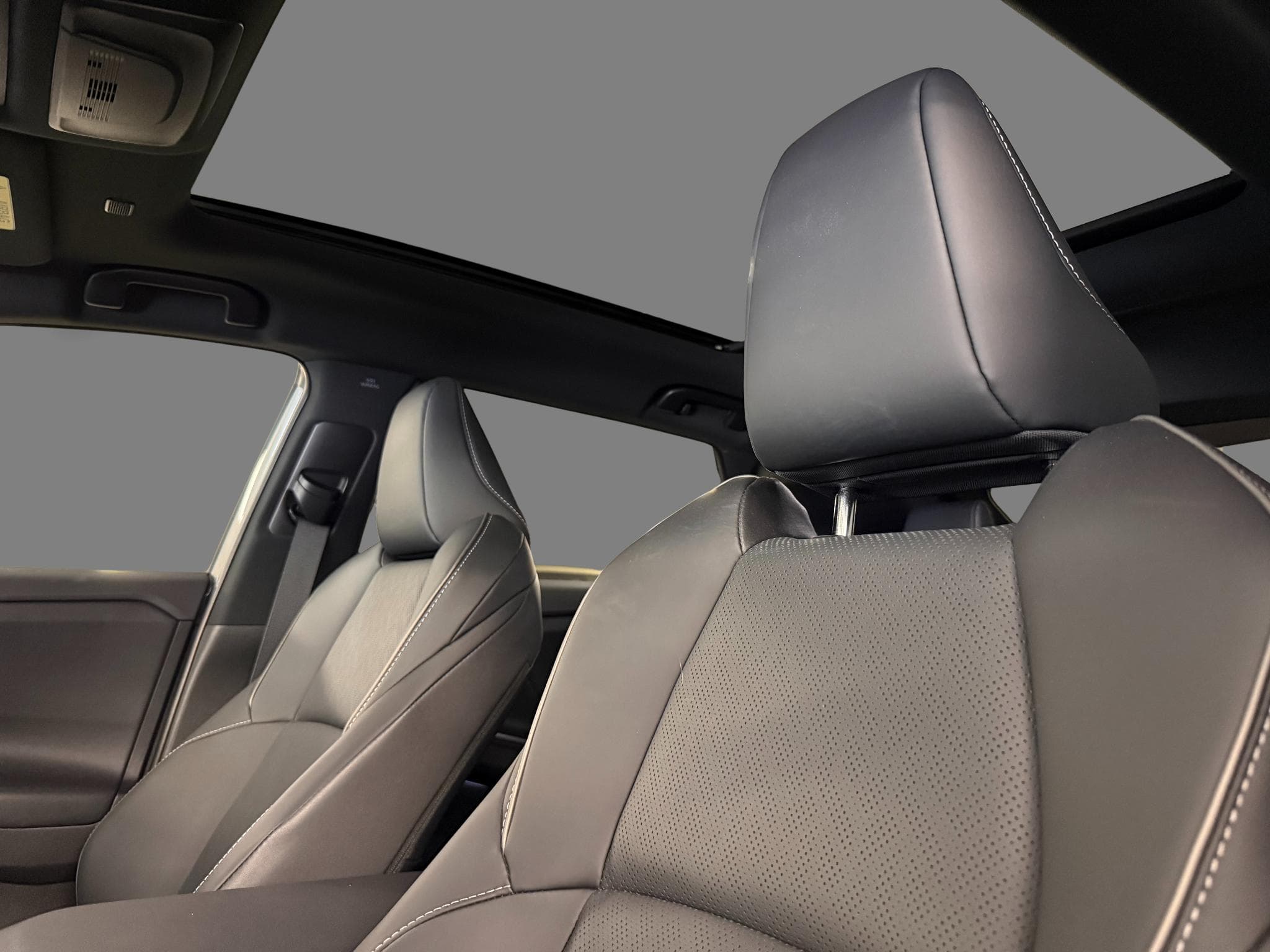 Subaru Solterra 4E-xperience+ (2026) - Photo 12
