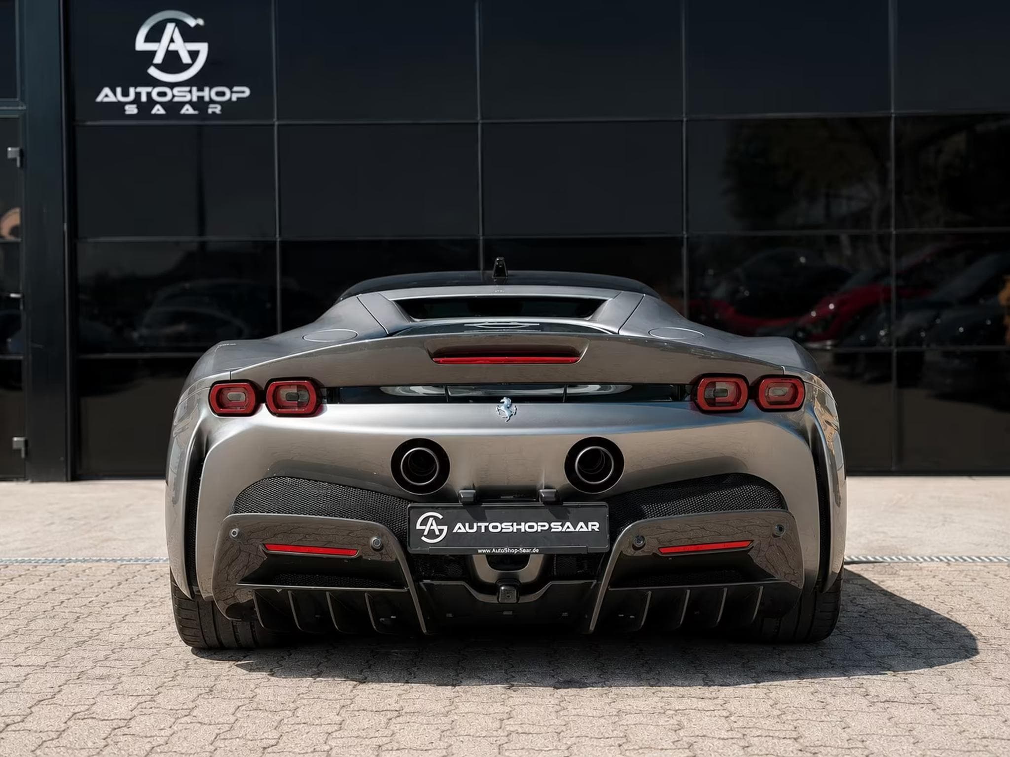 Ferrari SF90 Assetto Fiorano (2021) - Foto 4