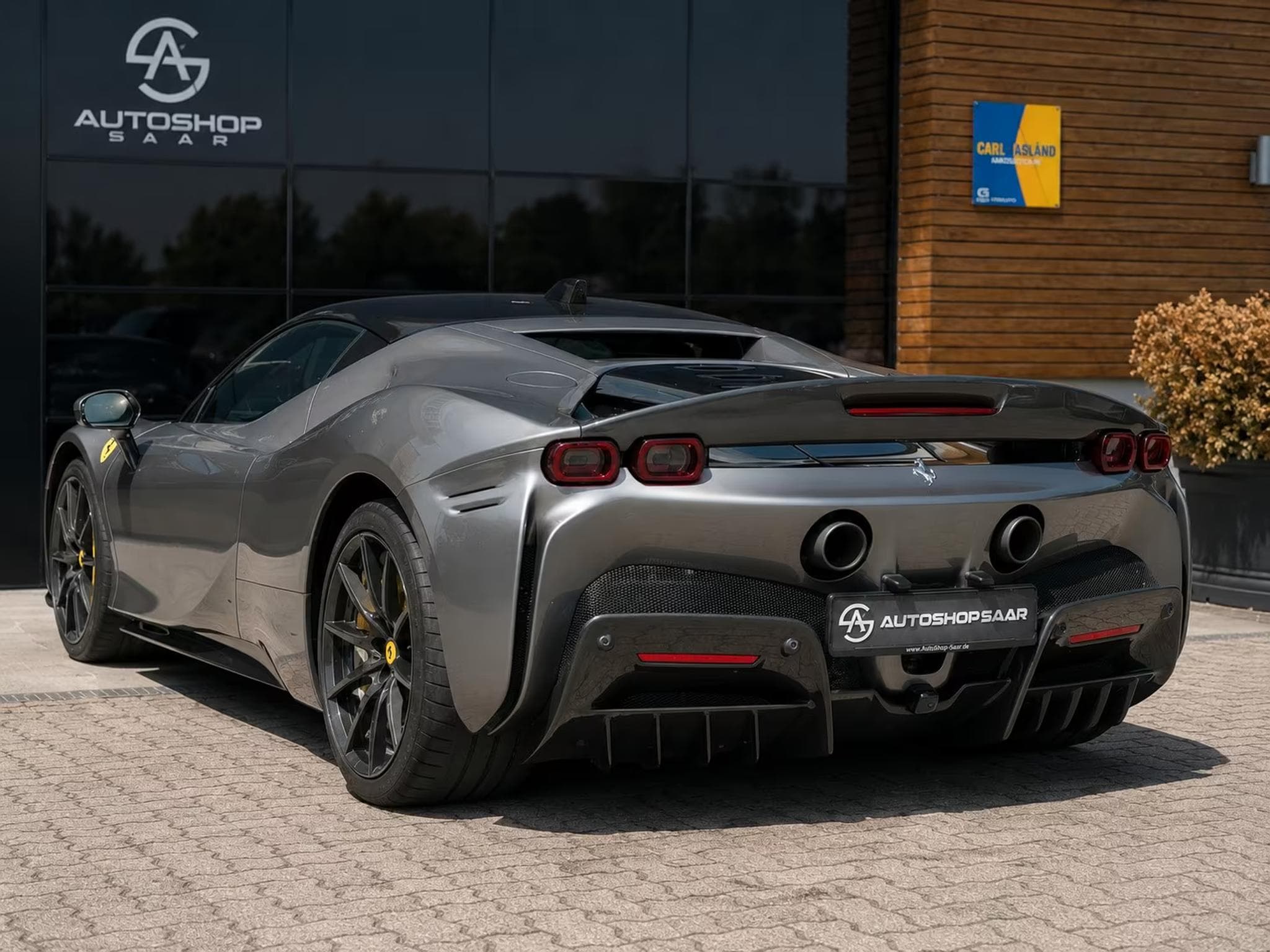 Ferrari SF90 Assetto Fiorano (2021) - Foto 3