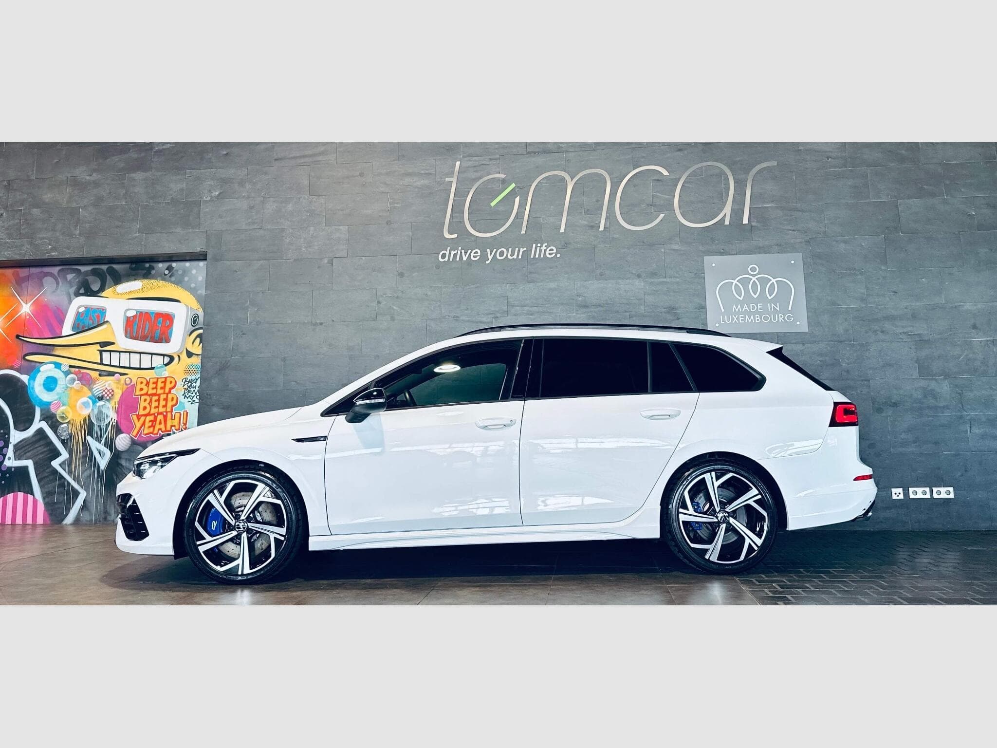 VW Golf GOLF VIII R VARIANT TSI 4MOTION DSG (2023) - Photo 1