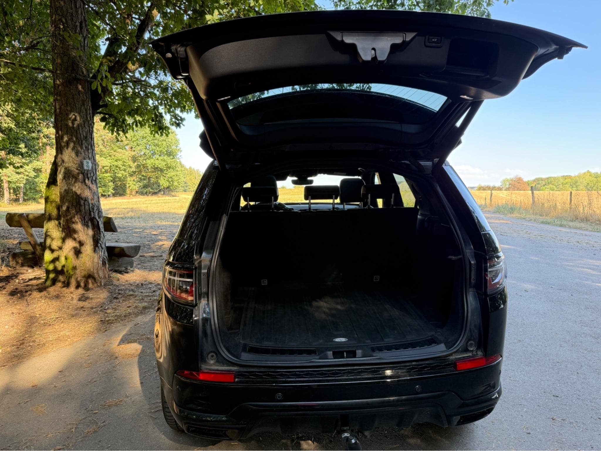 Land-Rover Discovery Sport P300e R-Dynamic S (2021) - Foto 4