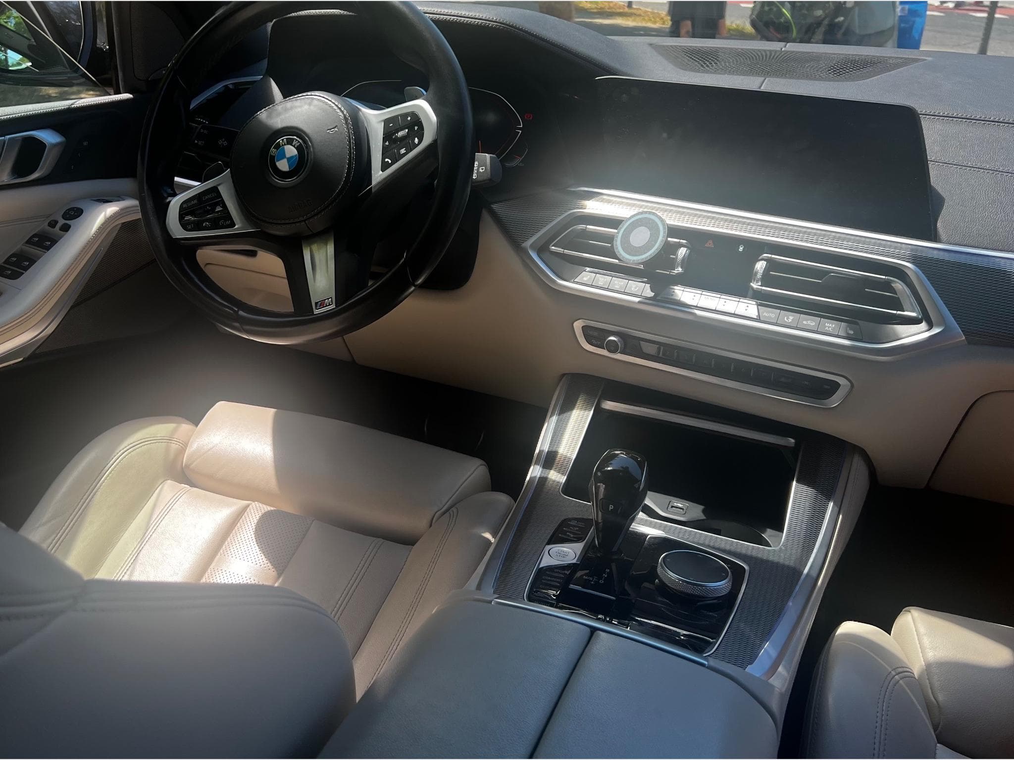 BMW X5 (2021) - Photo 2