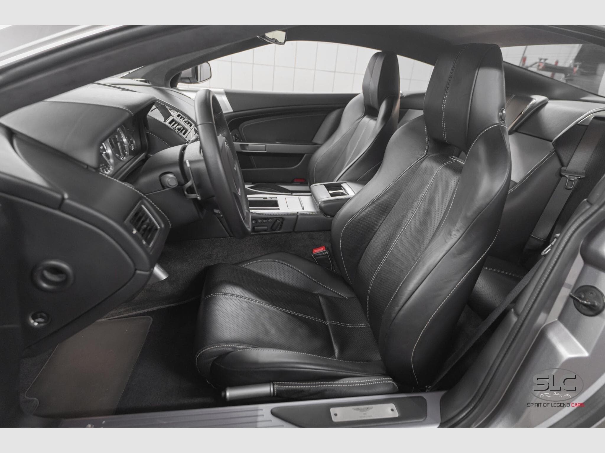 Aston-Martin DB9 DB9 V12 Touchtronic Sports Pack EU Version (2010) - Photo 4