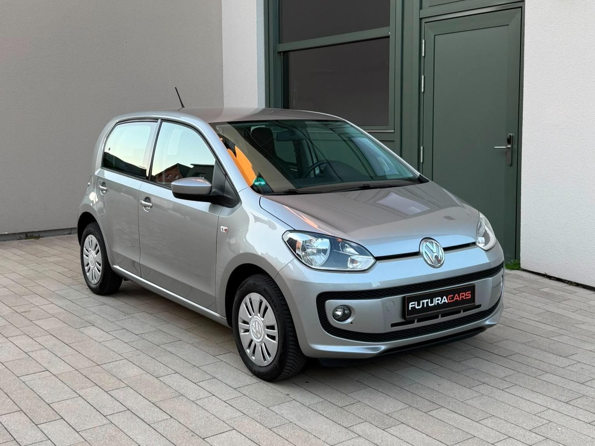 VW UP Up Automatique (2016) - Photo 1