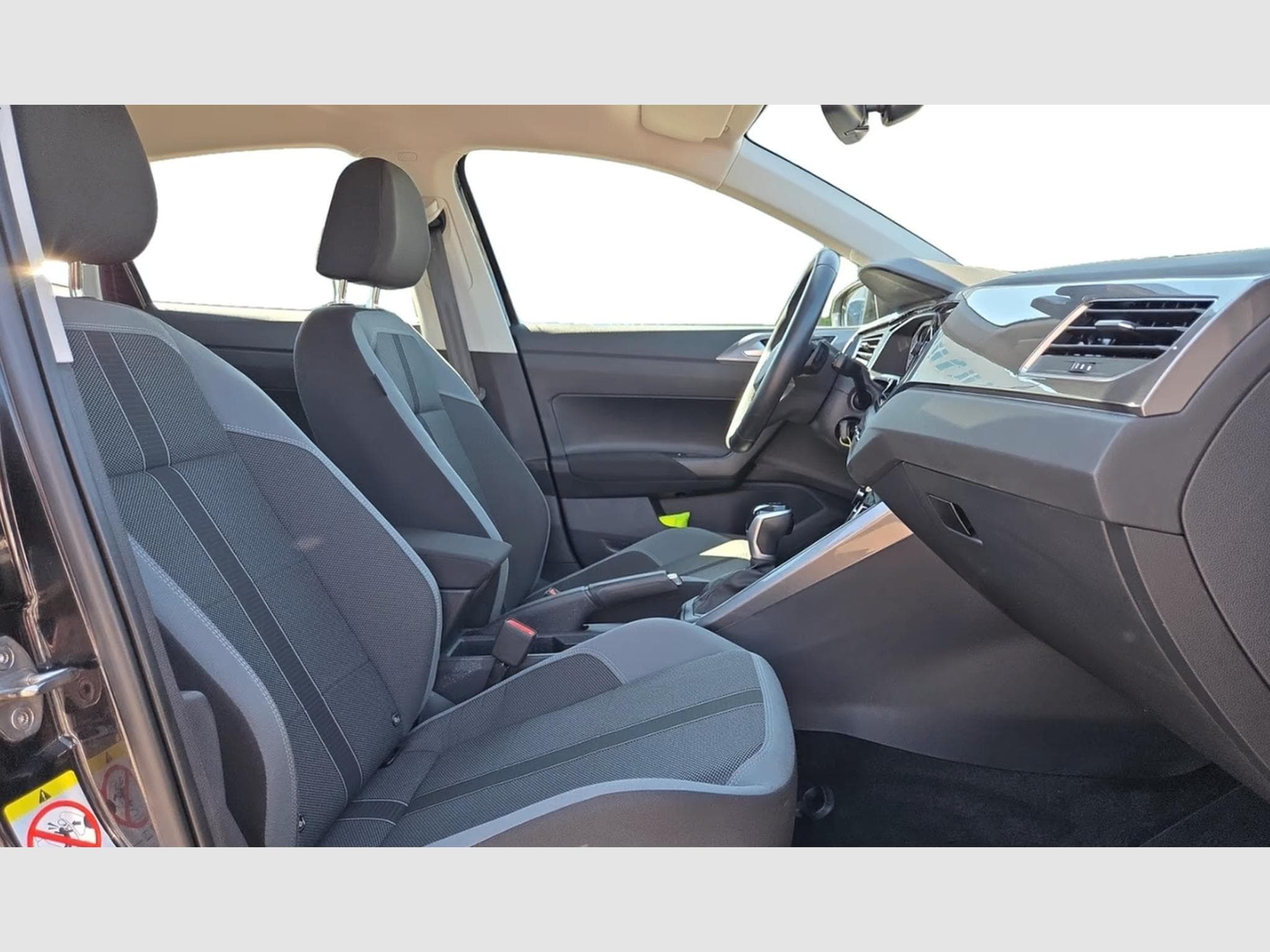 VW Polo STYLE 1.0 TSI DSG IQ-LIGHT+APP-CONNECT+ (2023) - Photo 4