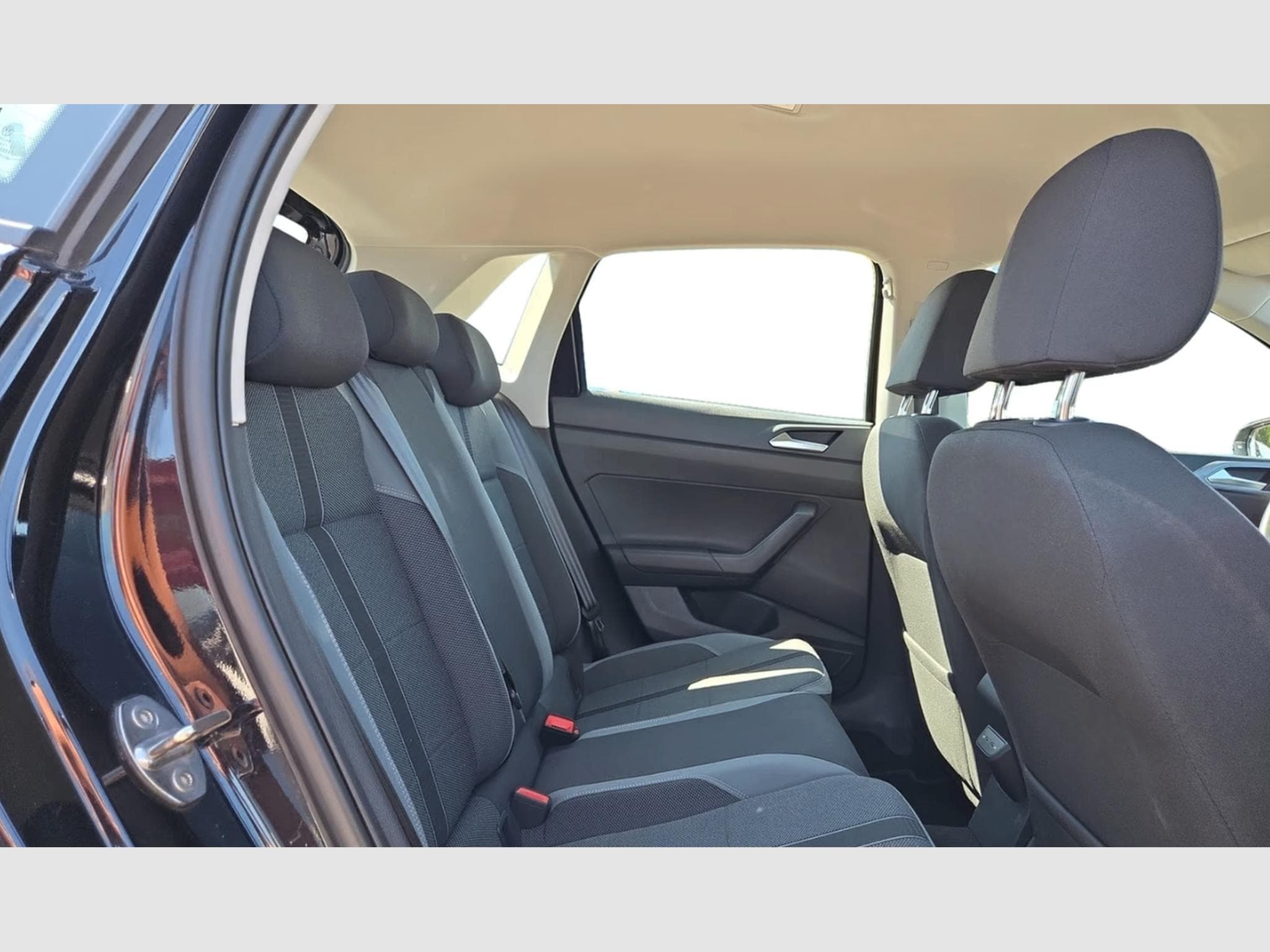 VW Polo STYLE 1.0 TSI DSG IQ-LIGHT+APP-CONNECT+ (2023) - Photo 10