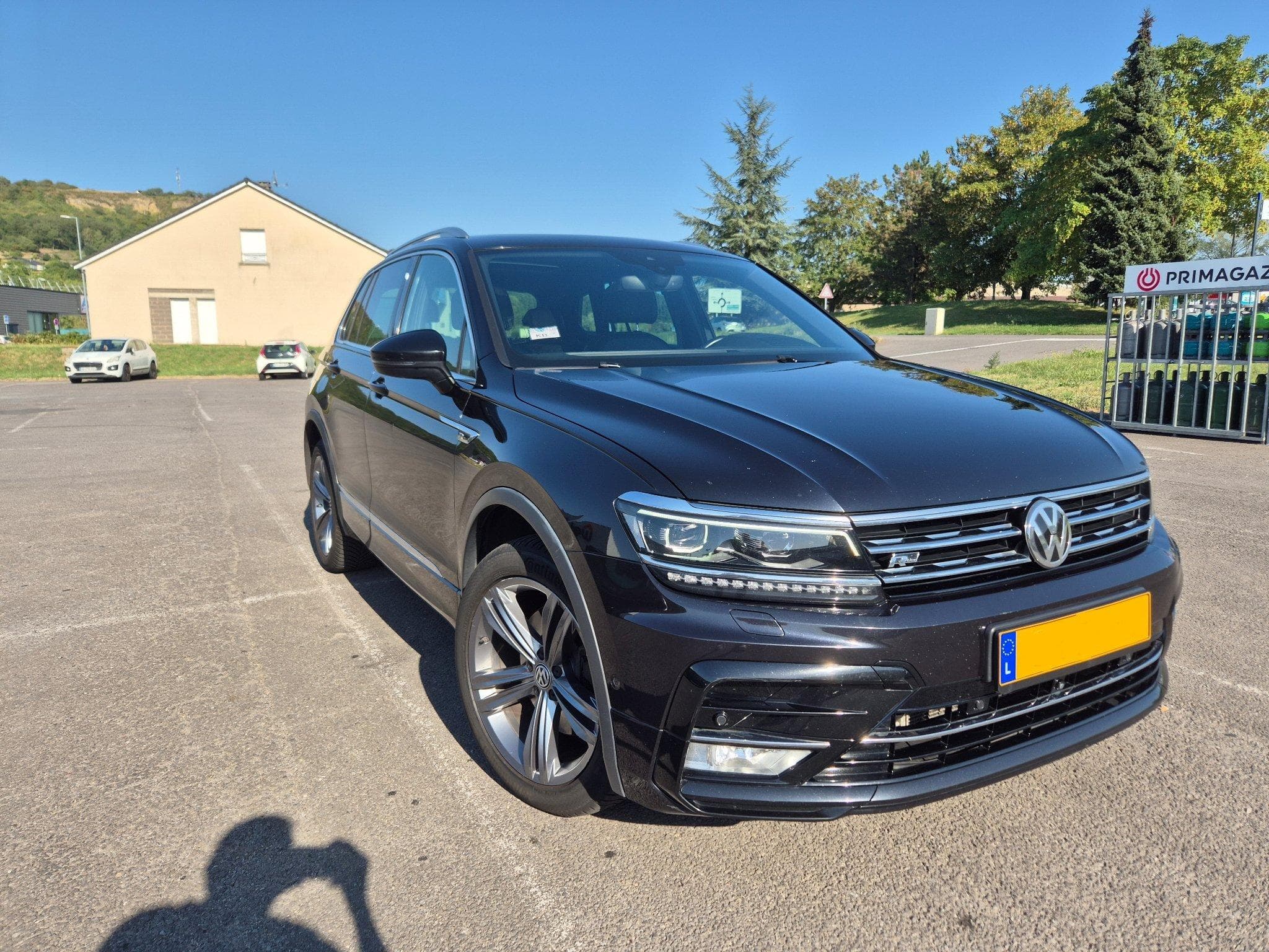 VW Tiguan 240HP 2.0 BI-TDI, R-Line, Carat, DSG7 (2017) - Photo 2