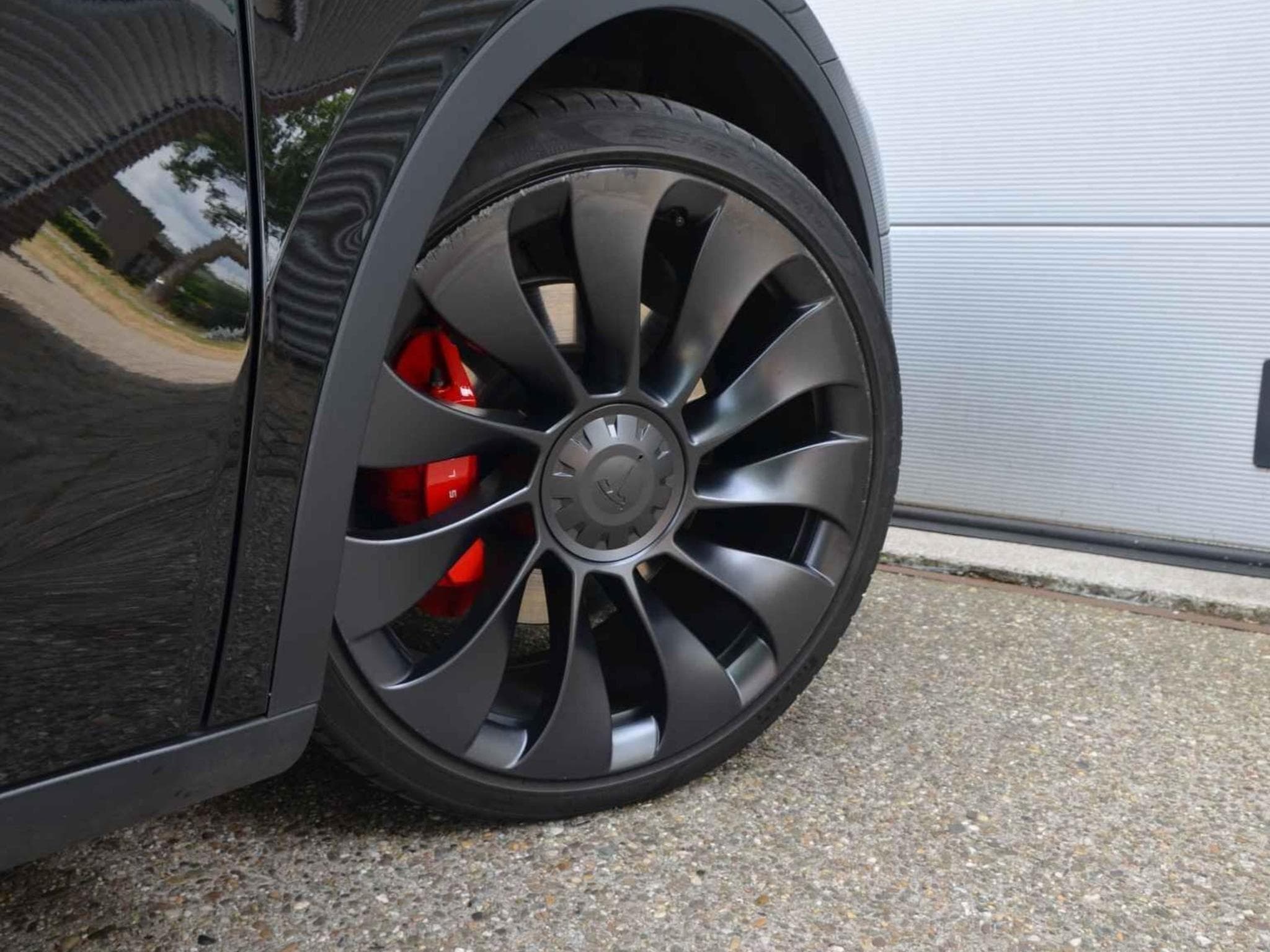 Tesla Model Y Performance AWD 75 kWh Trekhaak (2023) - Photo 2