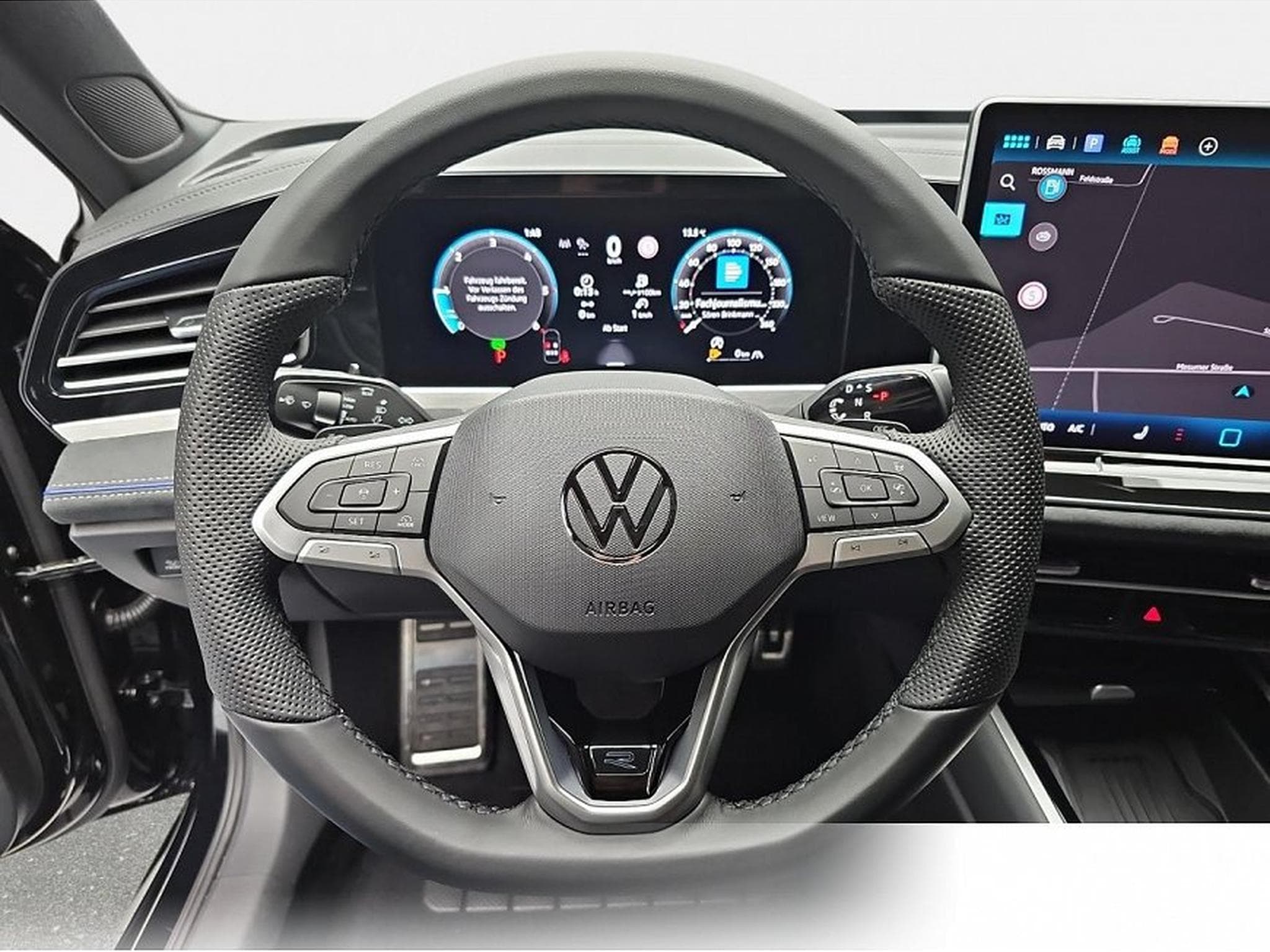 VW Passat (2026) - Photo 12