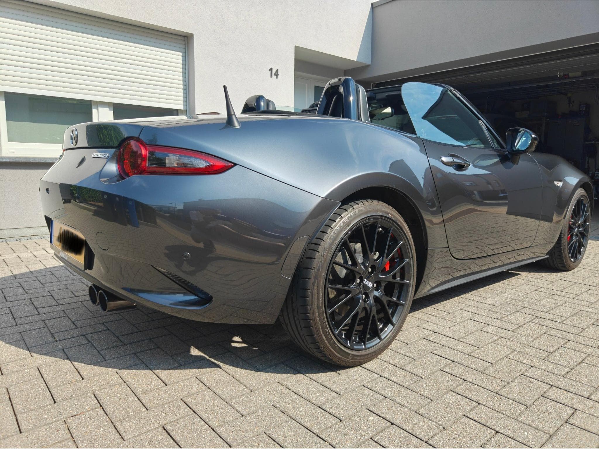 Mazda MX-5 Homura (2023) - Foto 2
