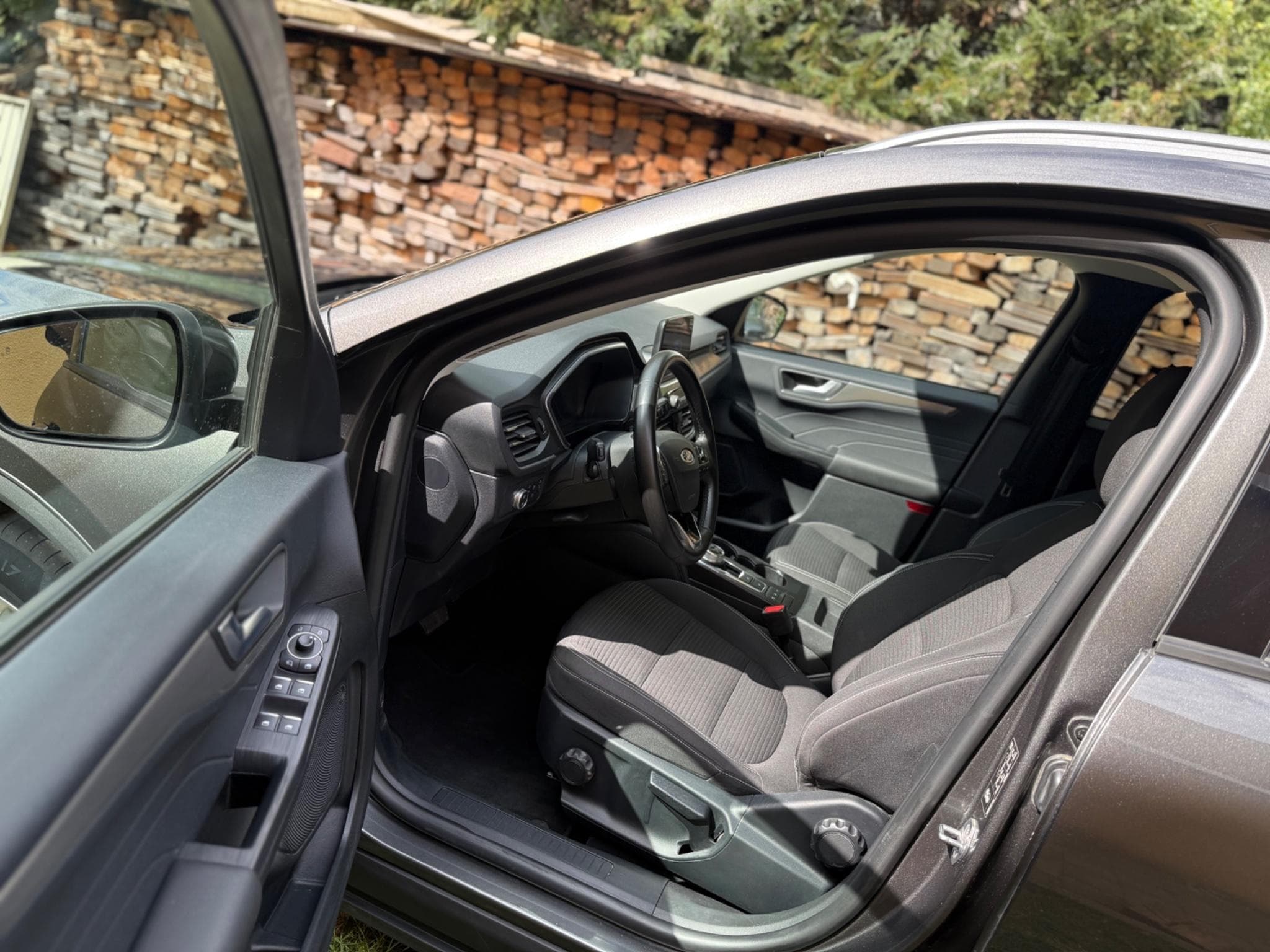 Ford Kuga titanium (2023) - Photo 6