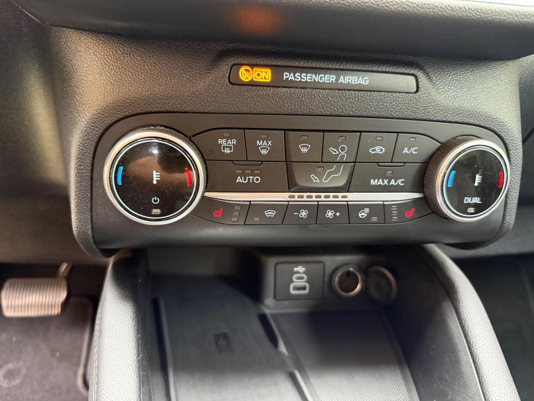 Ford Kuga titanium (2023) - Photo 8