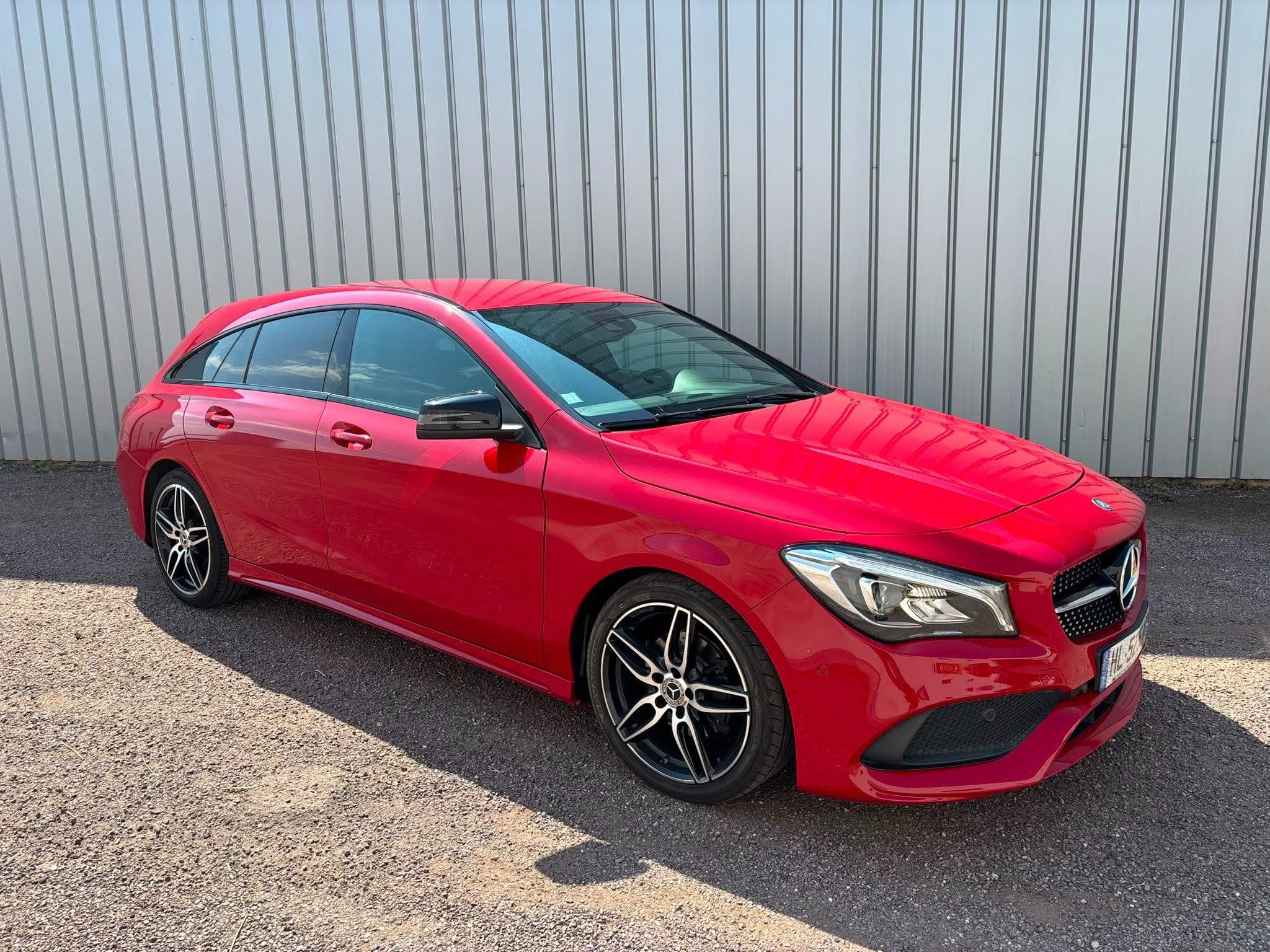 Mercedes CLA 200 Amg Line (2017) - Foto 5