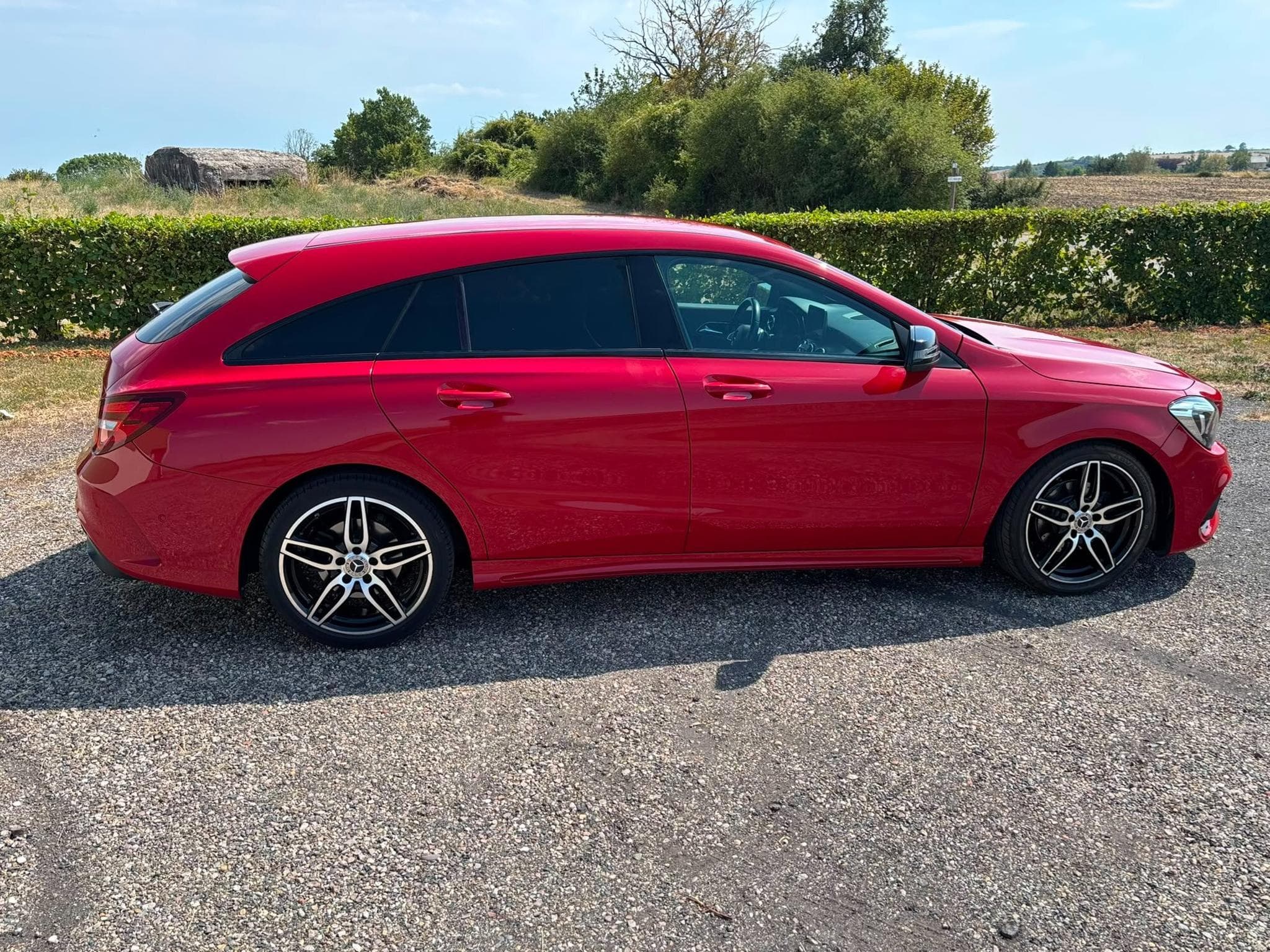 Mercedes CLA 200 Amg Line (2017) - Foto 6