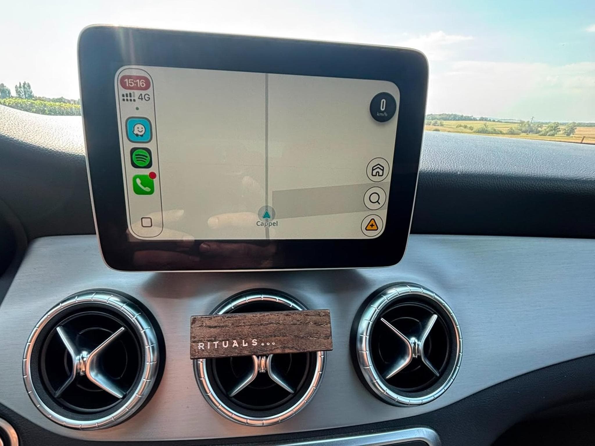 Mercedes CLA 200 Amg Line (2017) - Foto 8