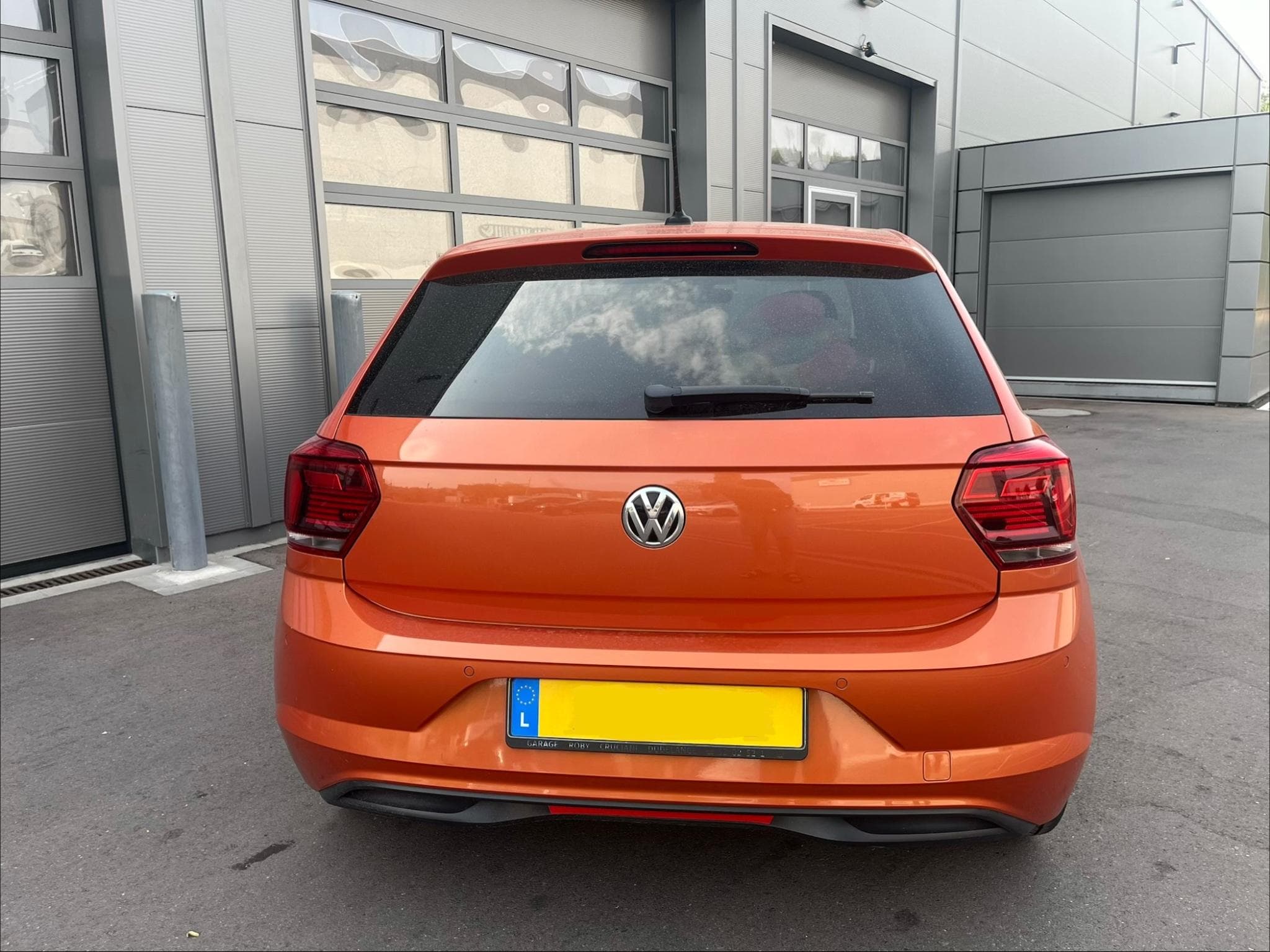 VW Polo 1.0 TSI DSG Highline Virtual LED (2018) - Foto 9
