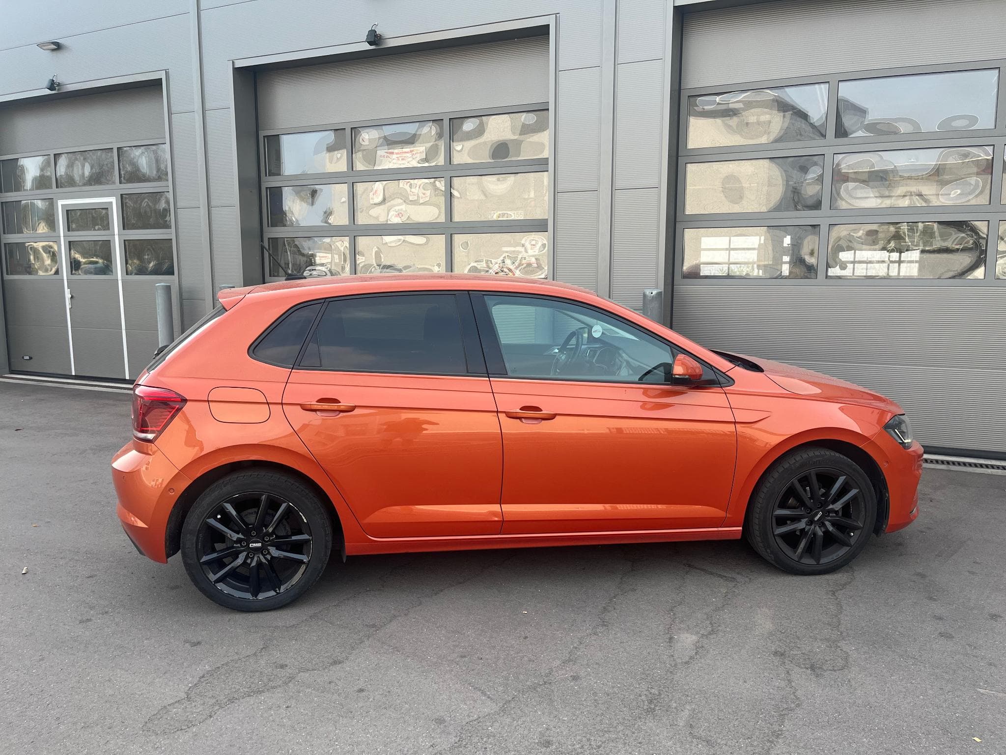 VW Polo 1.0 TSI DSG Highline Virtual LED (2018) - Foto 7