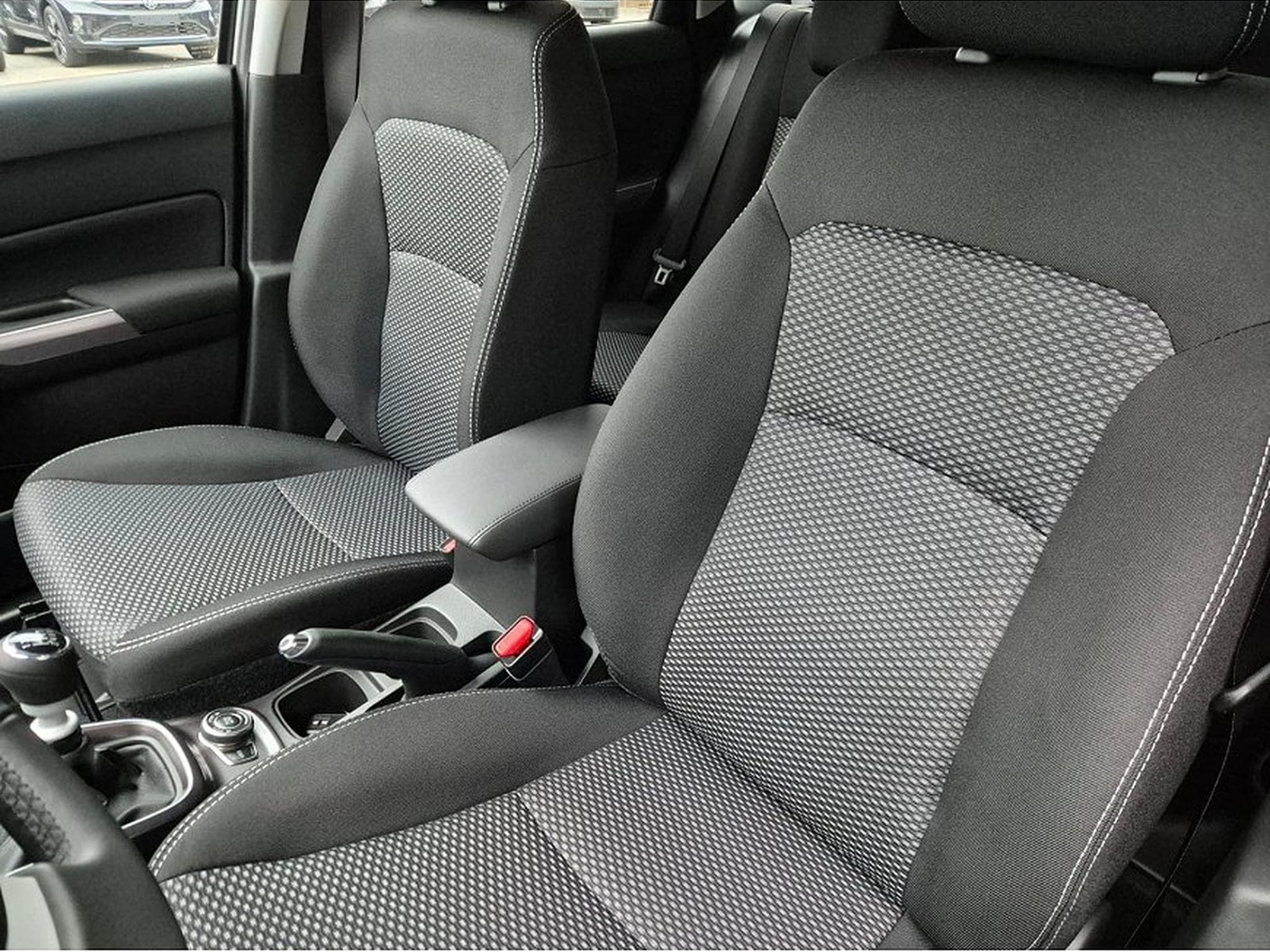 Suzuki Vitara (2026) - Photo 11