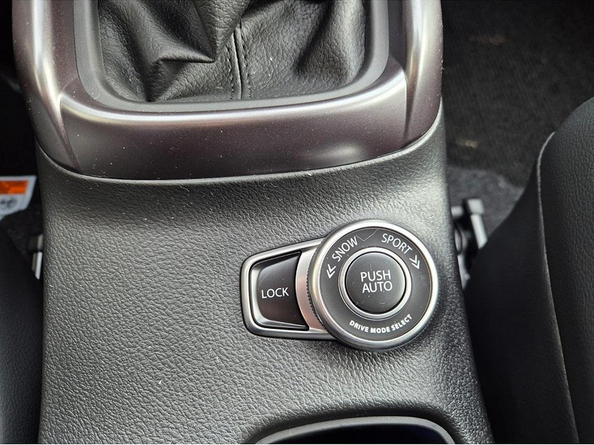 Suzuki S-Cross (2026) - Photo 22