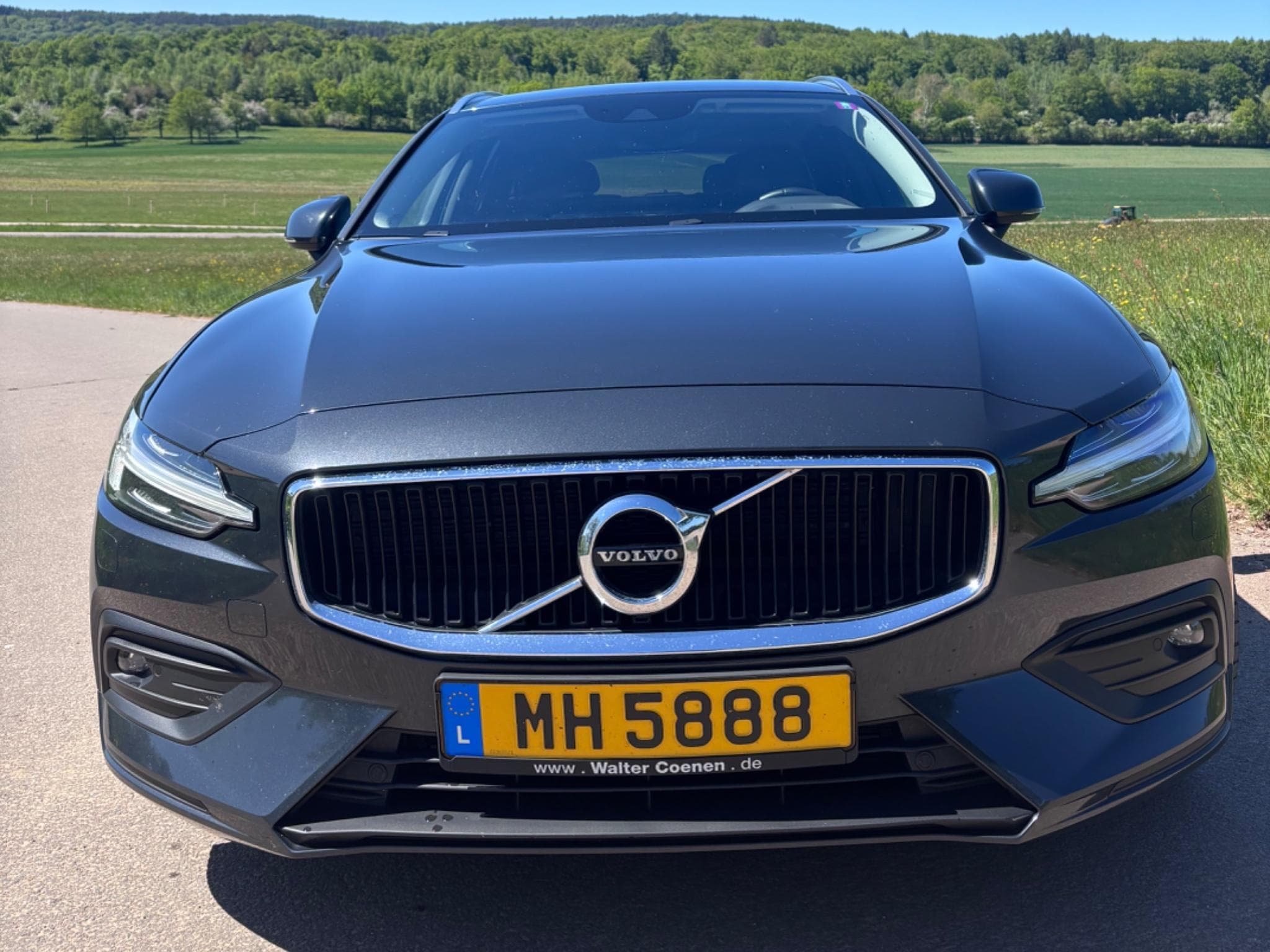 Volvo V60 V60 D4 AWD Geartronic Momentum Pro (2019) - Photo 3