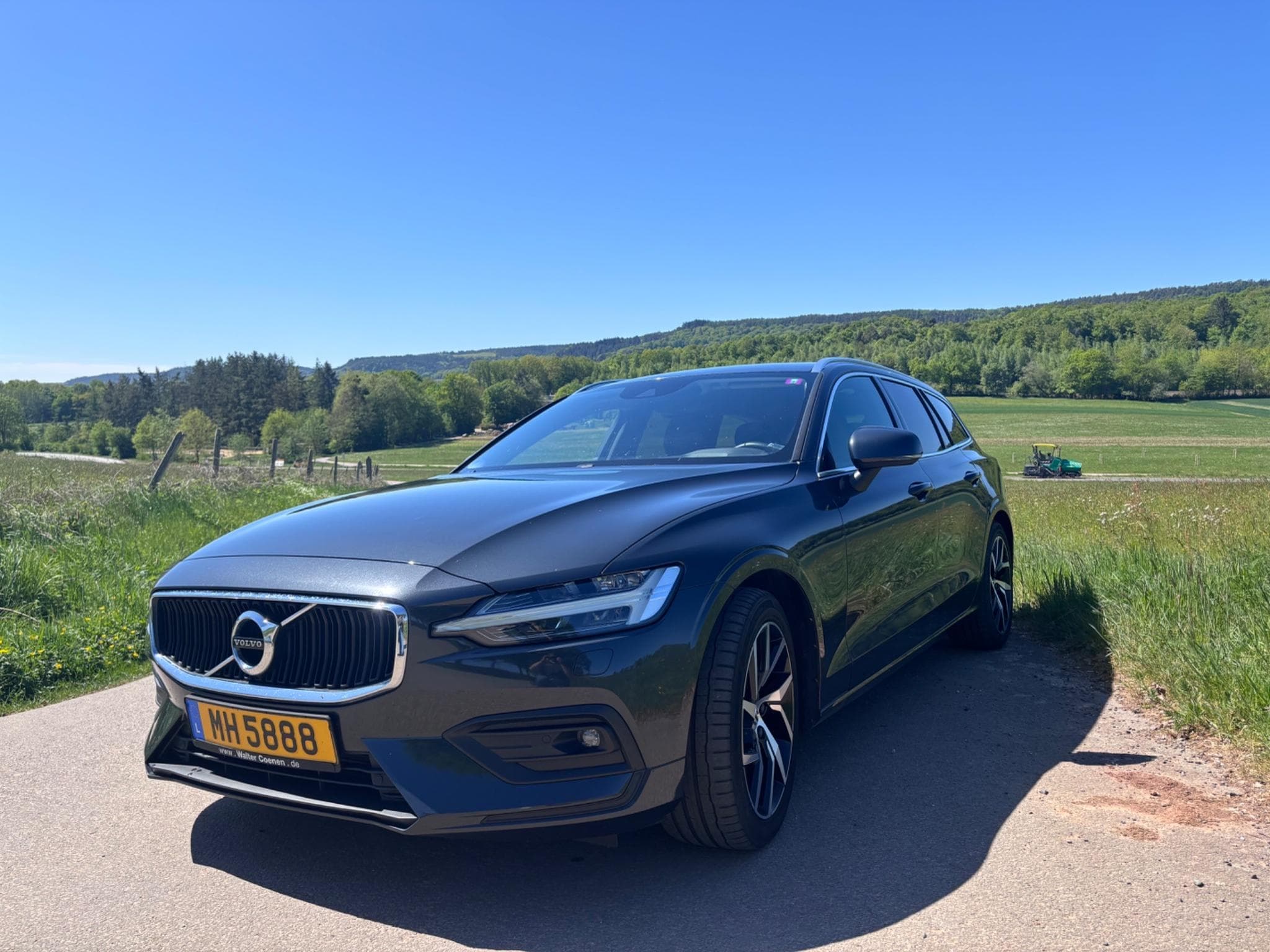 Volvo V60 V60 D4 AWD Geartronic Momentum Pro (2019) - Photo 6