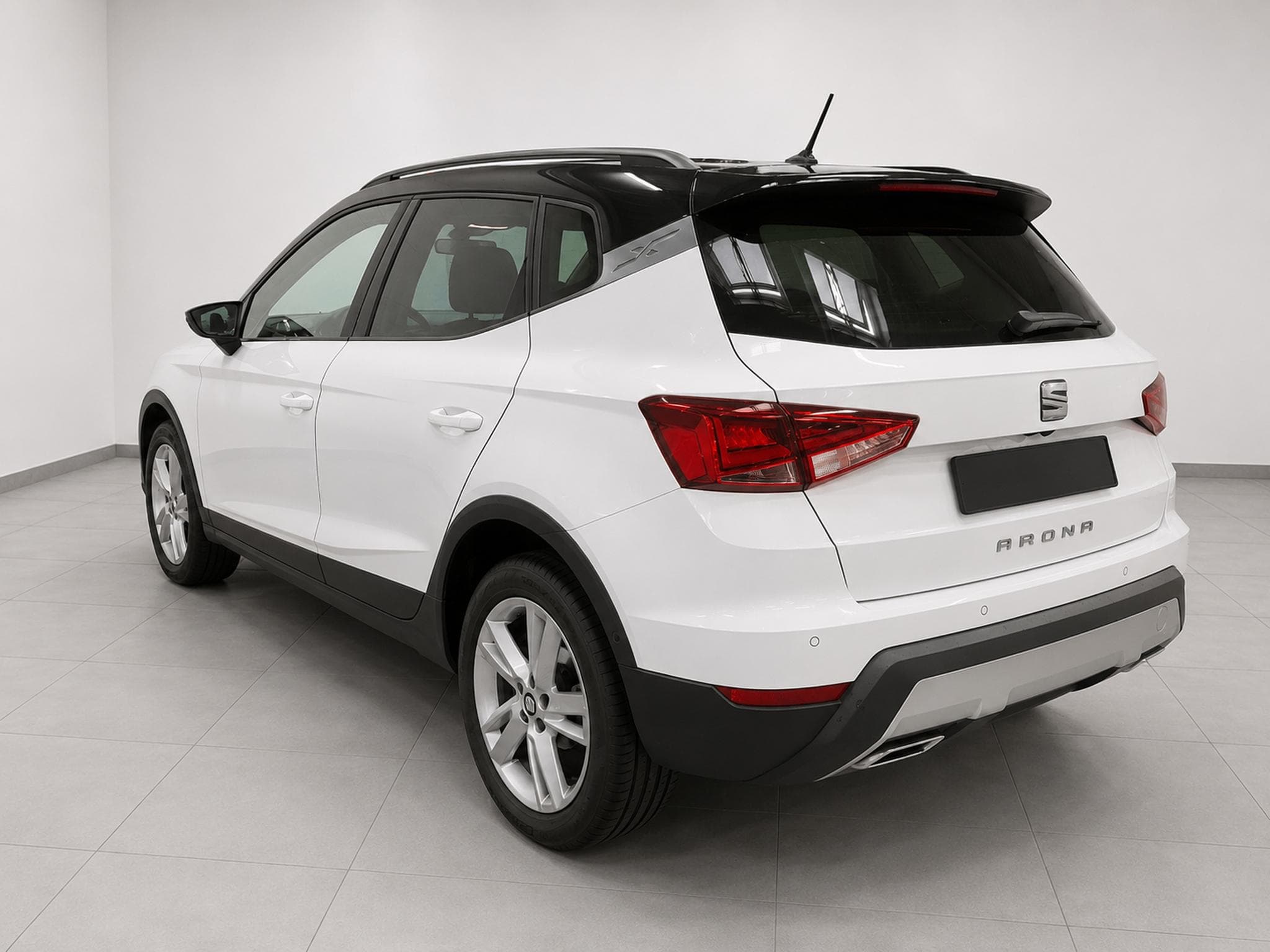Seat Arona FR 1.0 TSI DSG7 115 (2018) - Foto 2