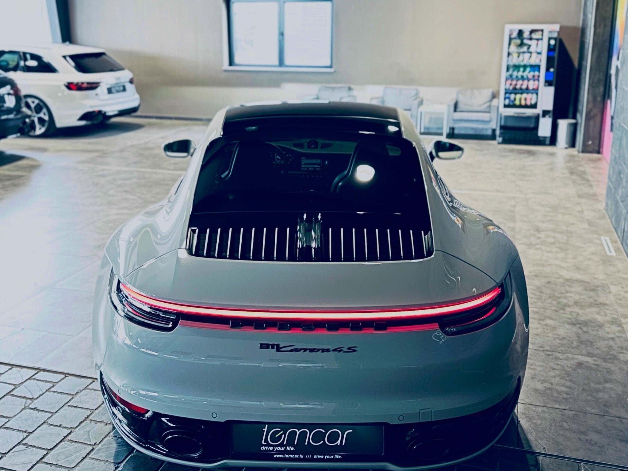 Porsche 992 992 CARRERA 4S COUPE PDK (2025) - Photo 6