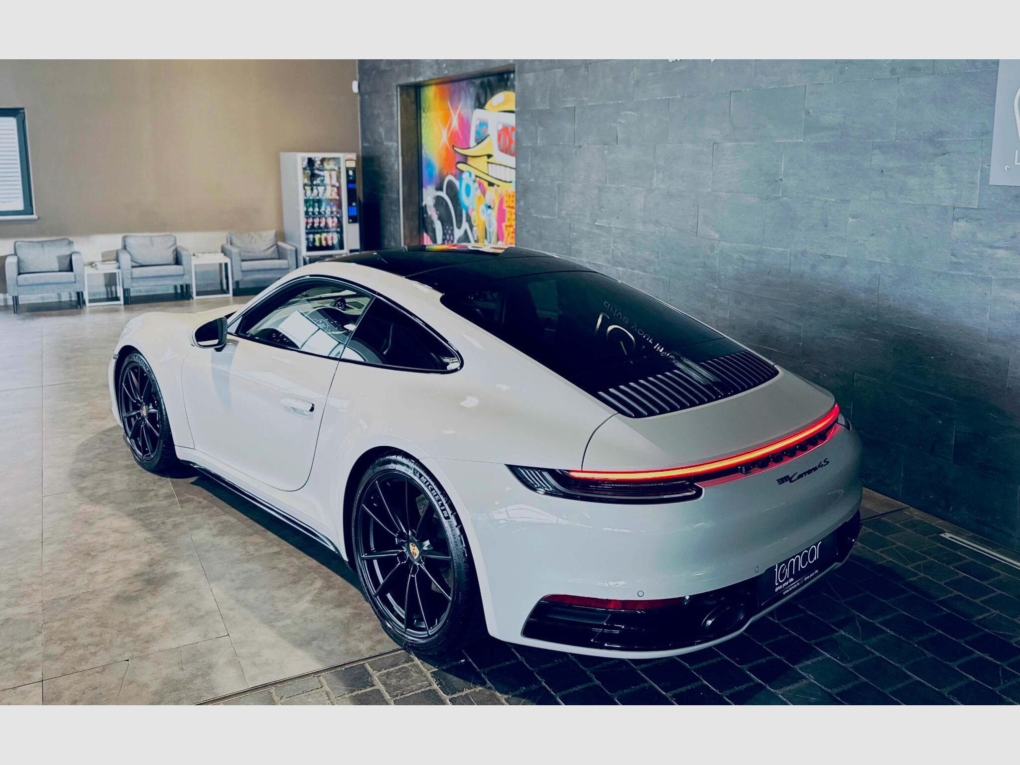 Porsche 992 992 CARRERA 4S COUPE PDK (2025) - Photo 5