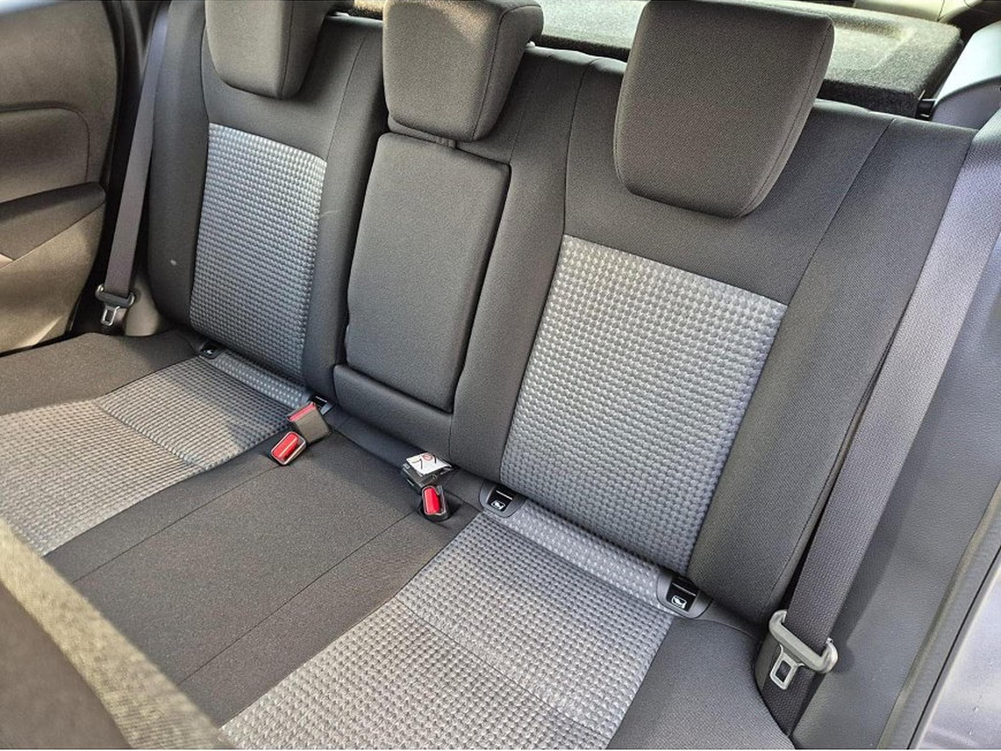 Suzuki S-Cross (2026) - Photo 12