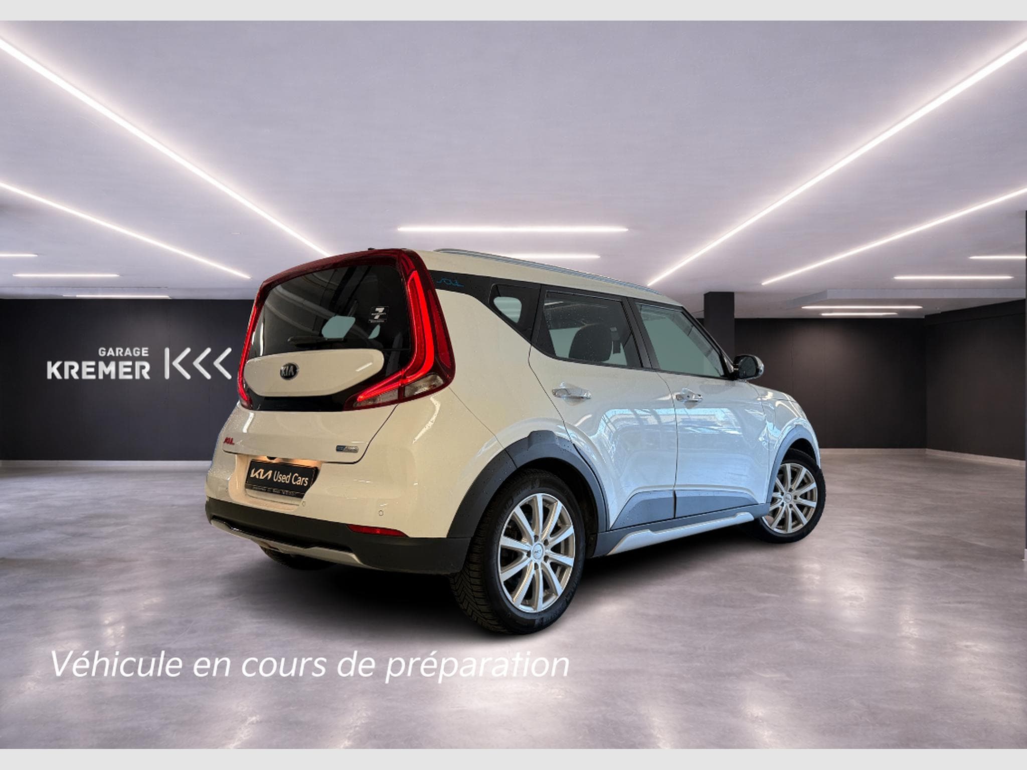 Kia Soul e-Soul More 64 kWh 204ch (2022) - Photo 2