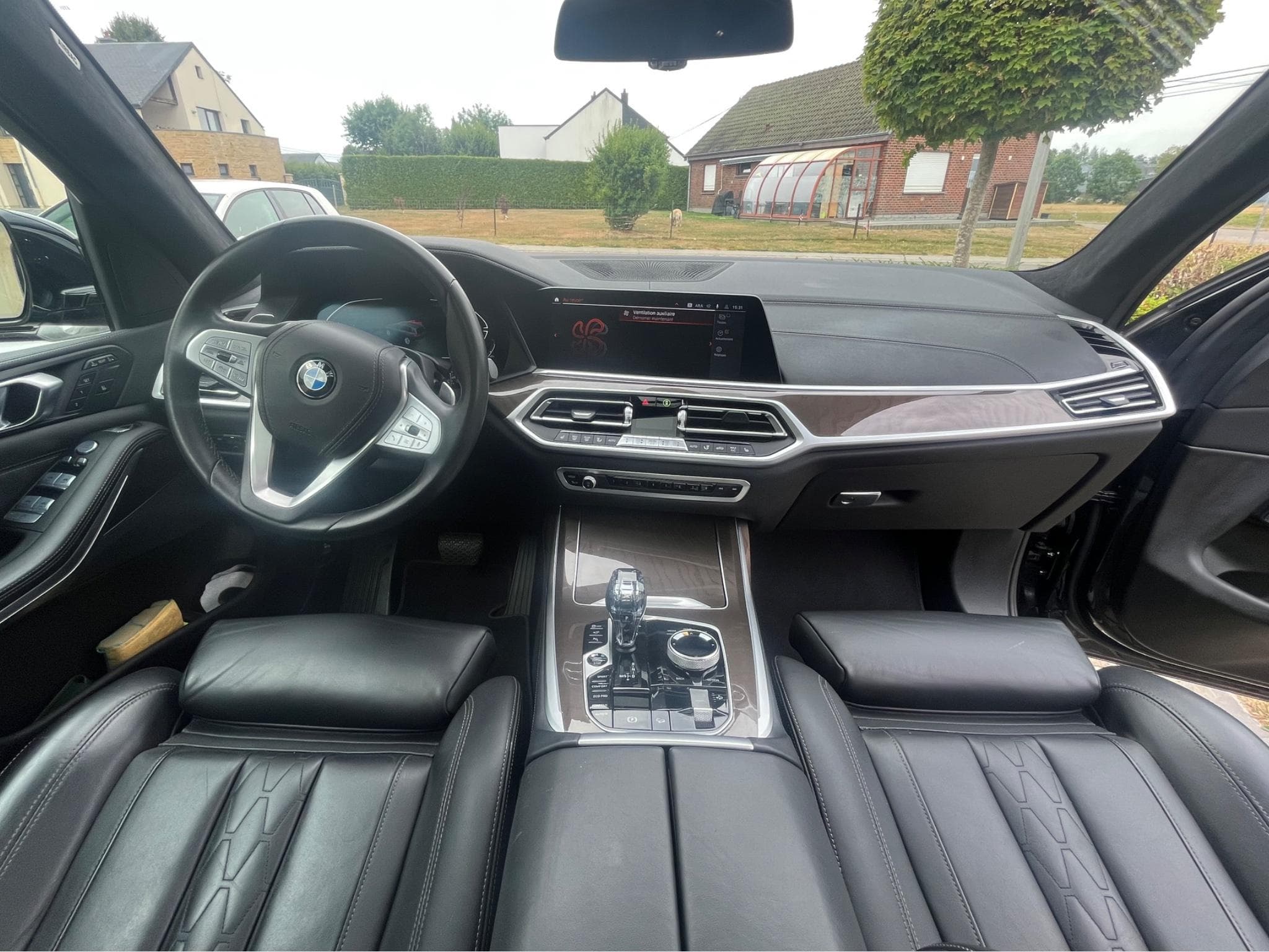 BMW X7 Pure Excellence (2022) - Photo 2