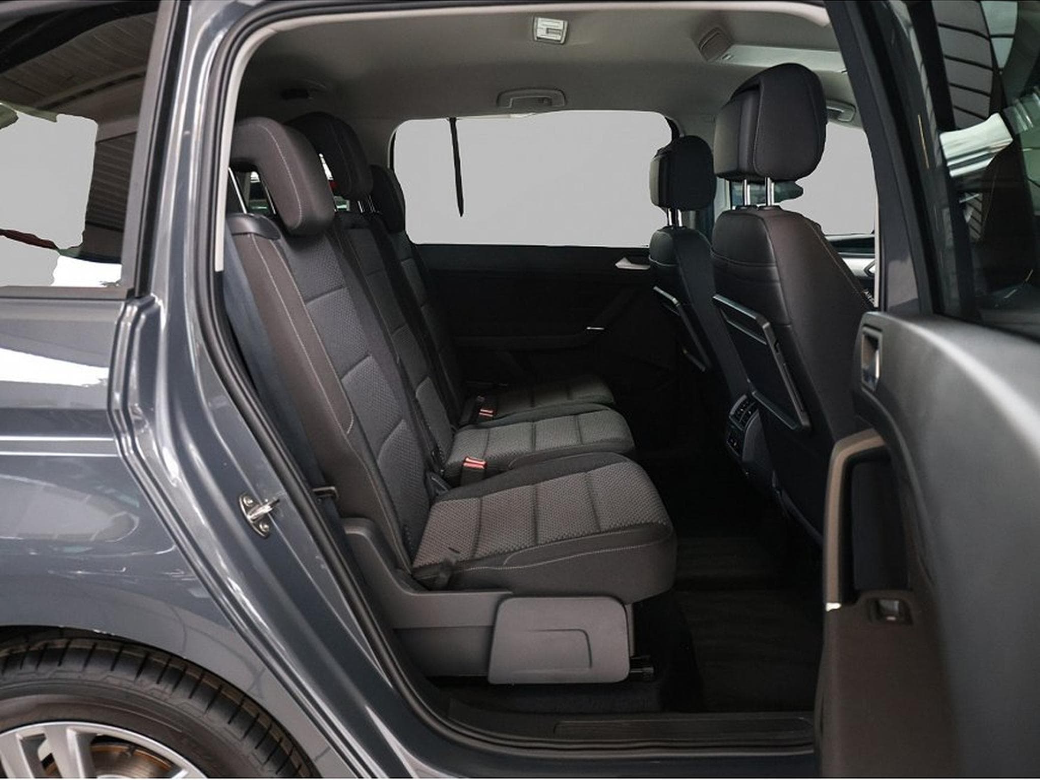 VW Touran (2026) - Photo 4