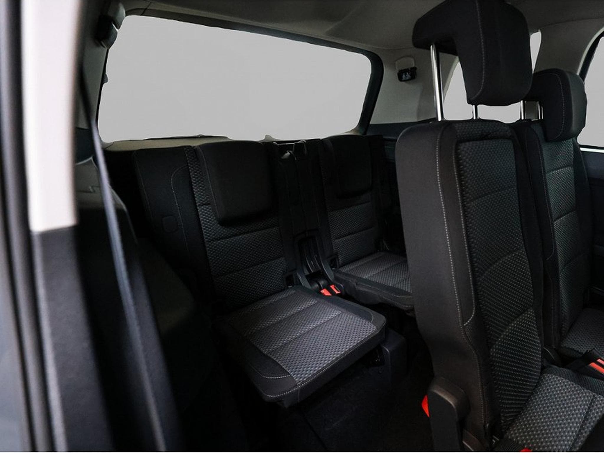 VW Touran (2026) - Photo 5