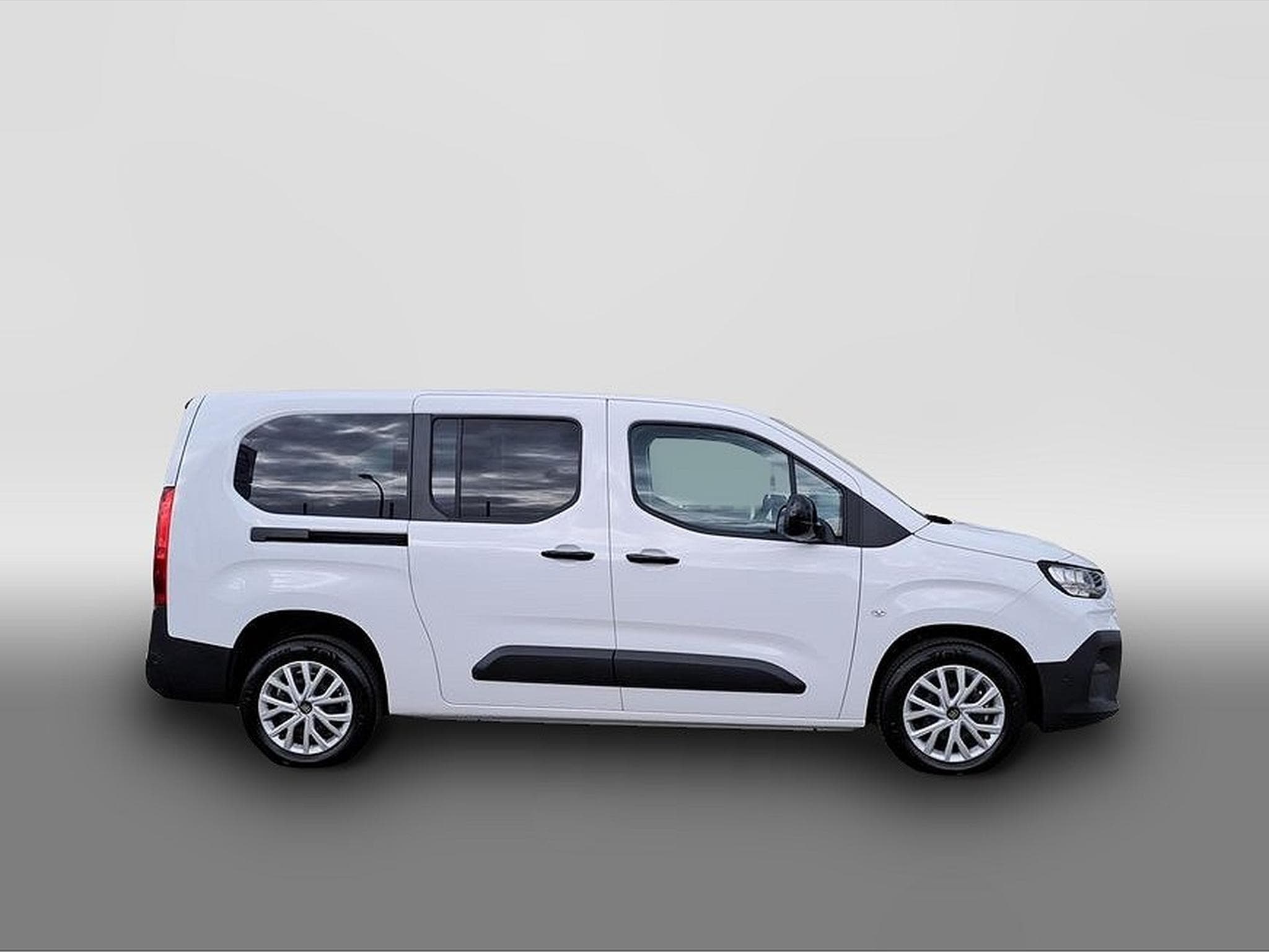 Fiat Doblo (2024) - Photo 6