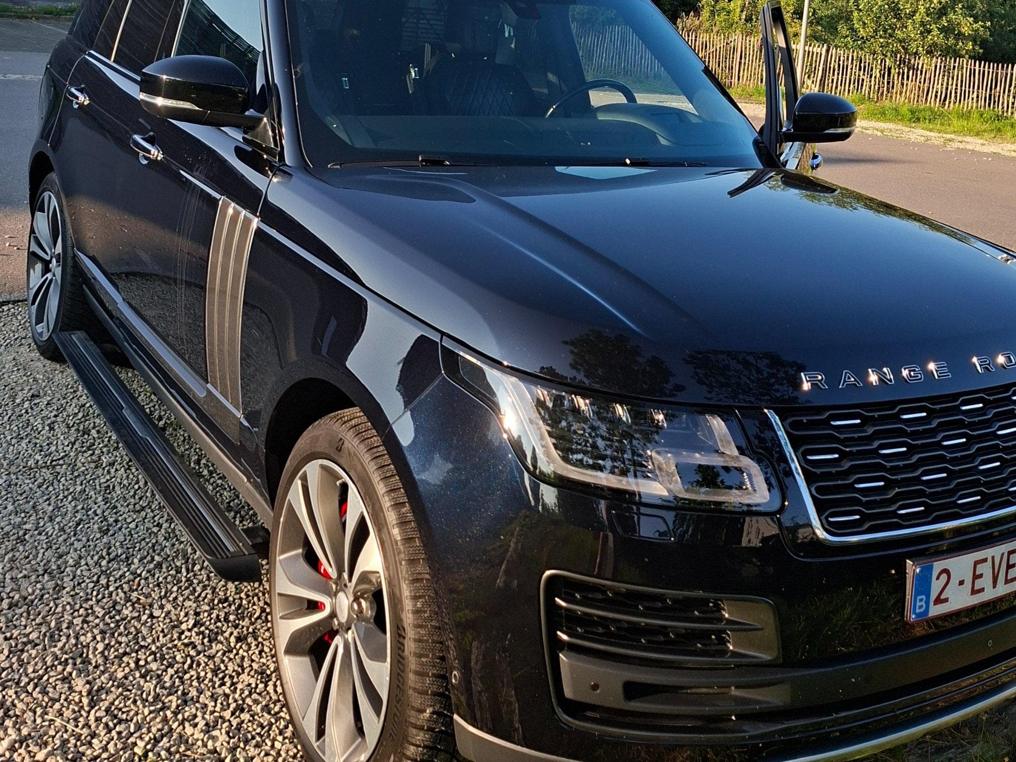 Land-Rover Range Rover SVO (2018) - Photo 4