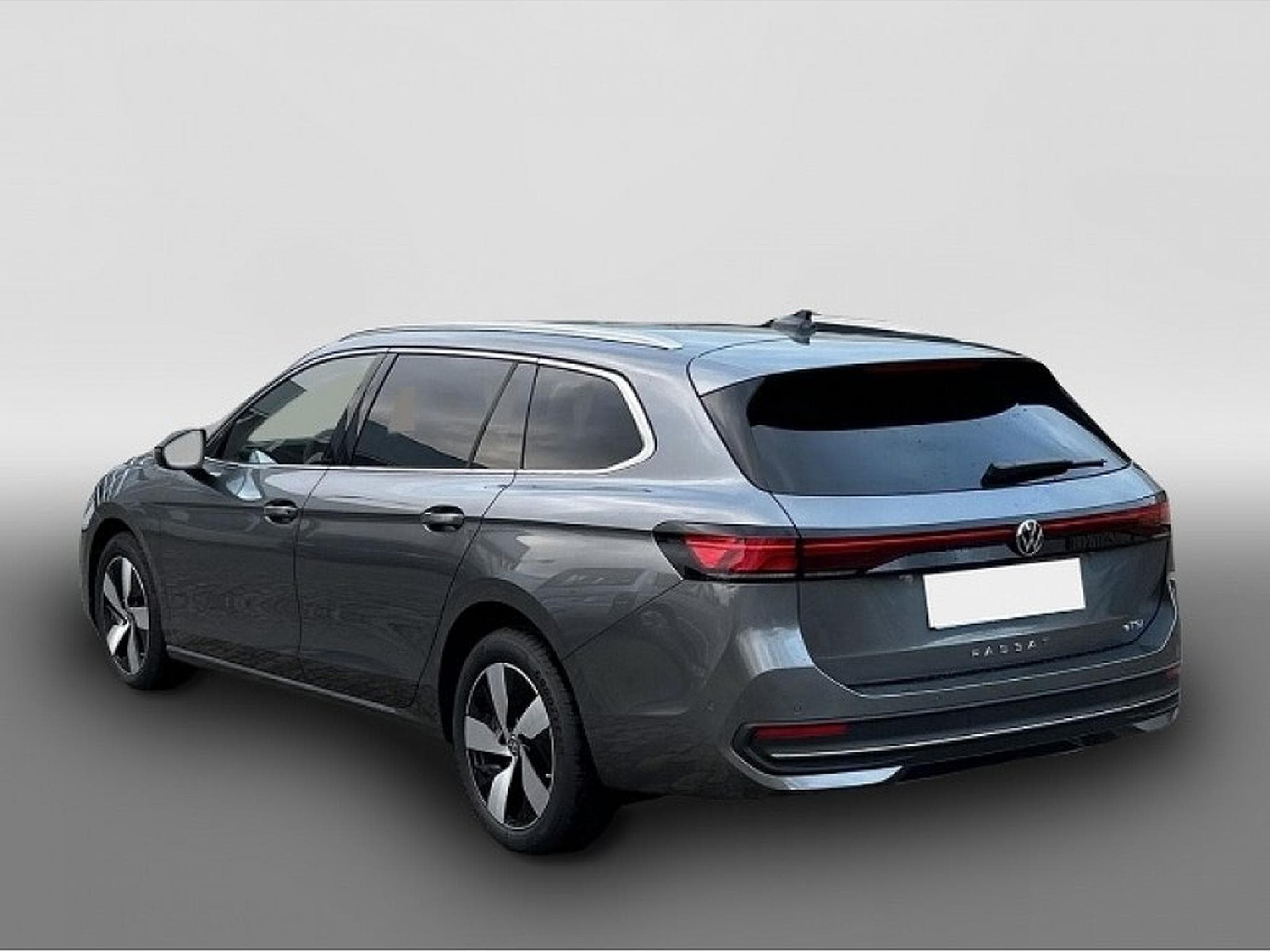 VW Passat (2024) - Photo 2