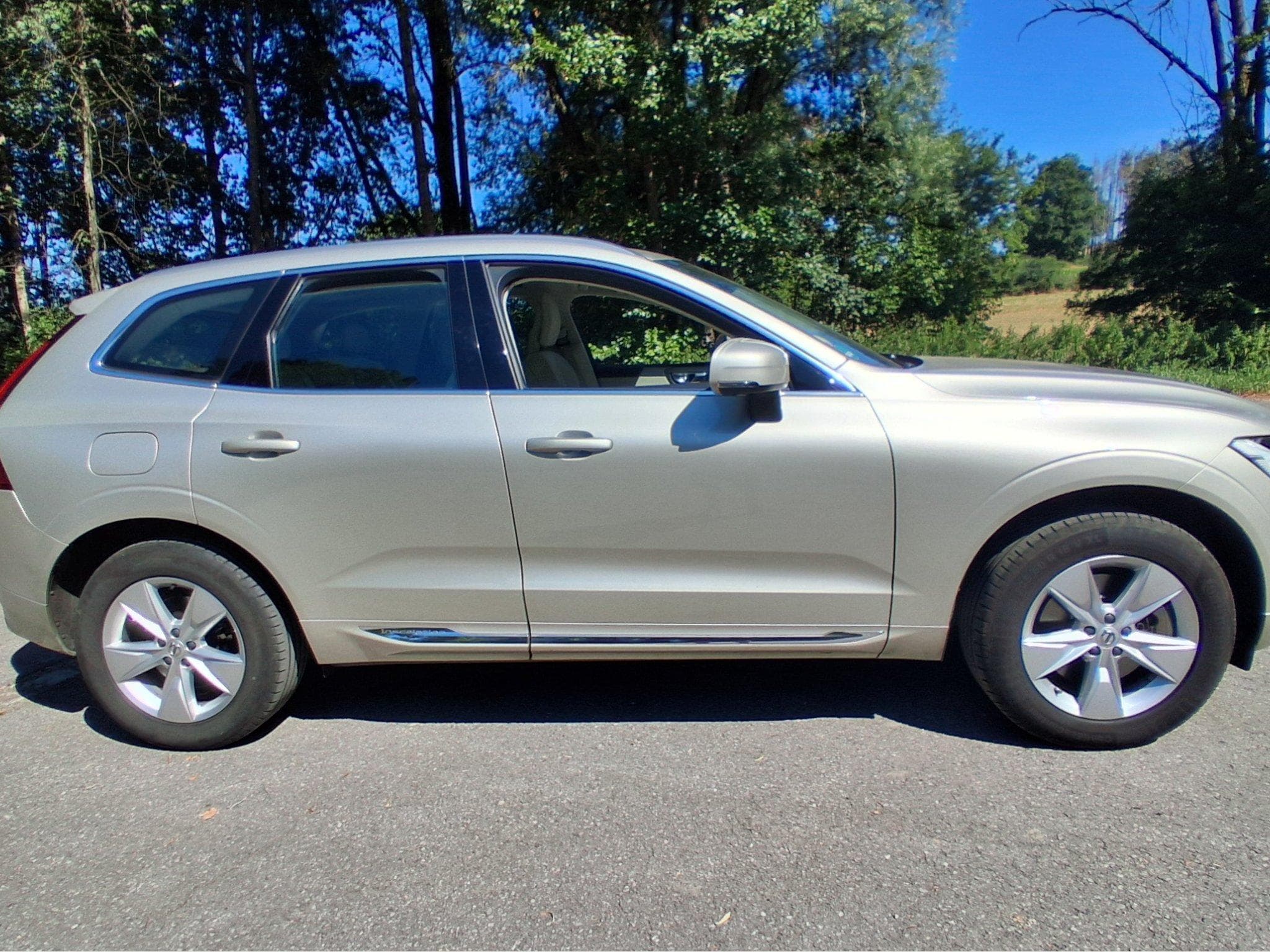 Volvo XC60 Inscription 4WD Geartronic 8 vitessed (2018) - Photo 2
