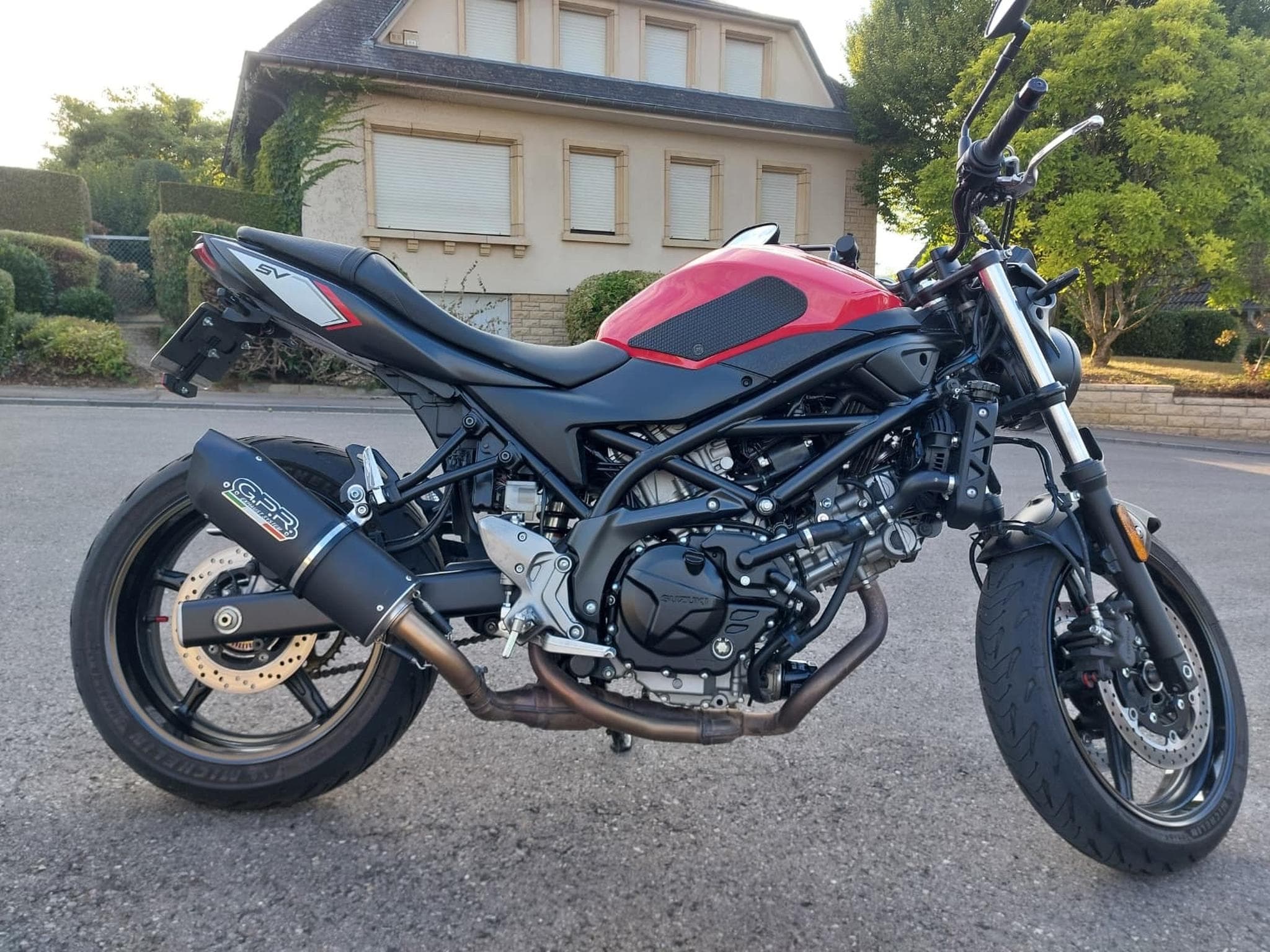 Suzuki SV SV 650 (2019) - Photo 4