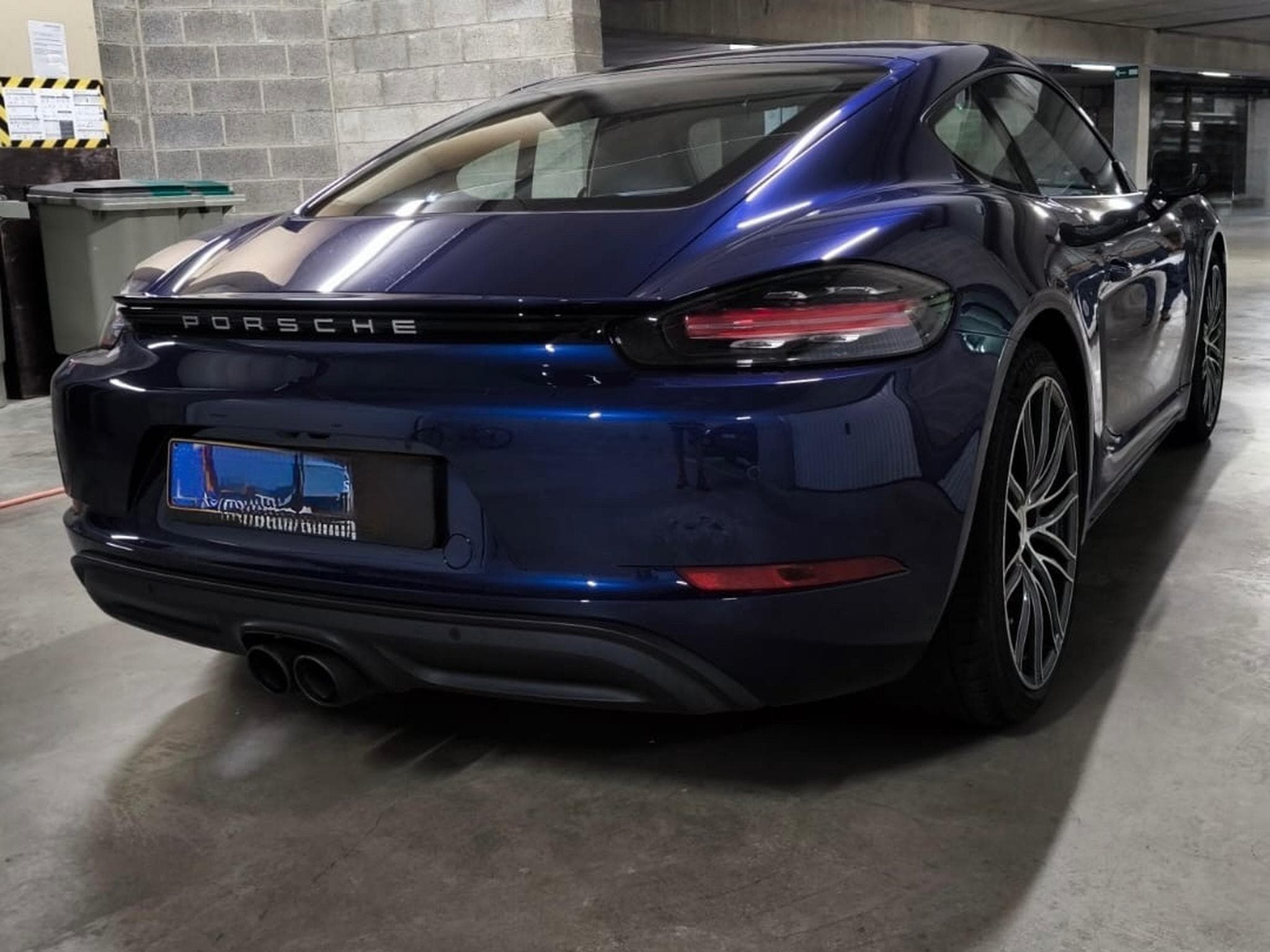 Porsche 718 Cayman 2.0 (2024) - Foto 3