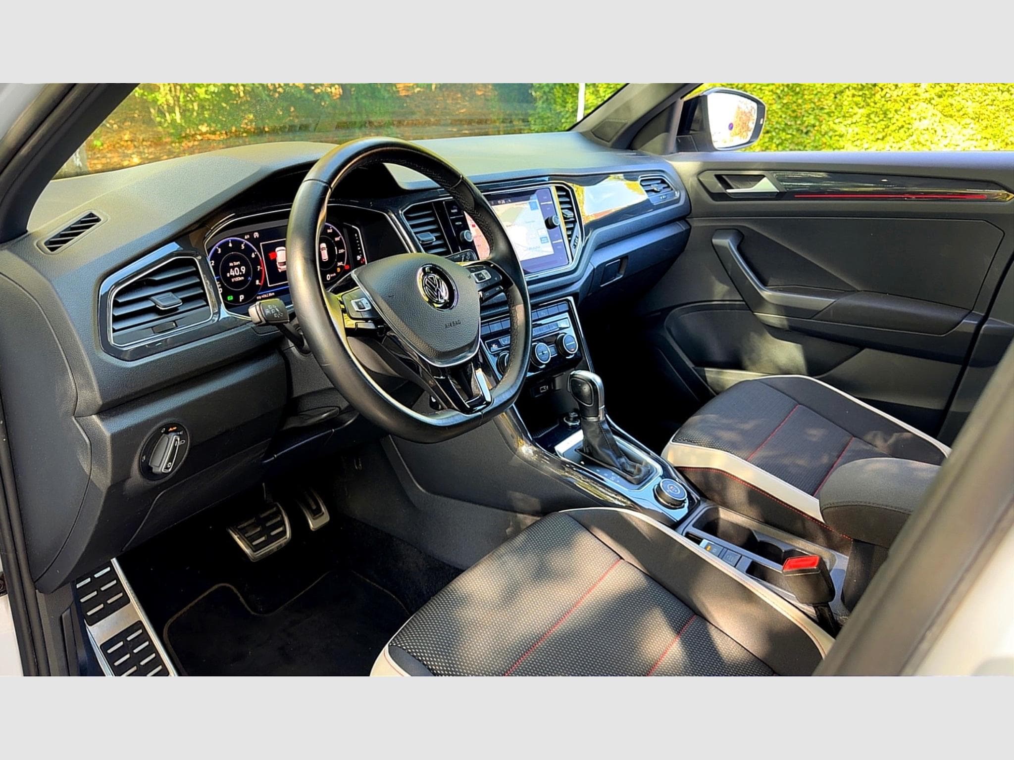 VW T-Roc R-Line 4 motion (2018) - Foto 7