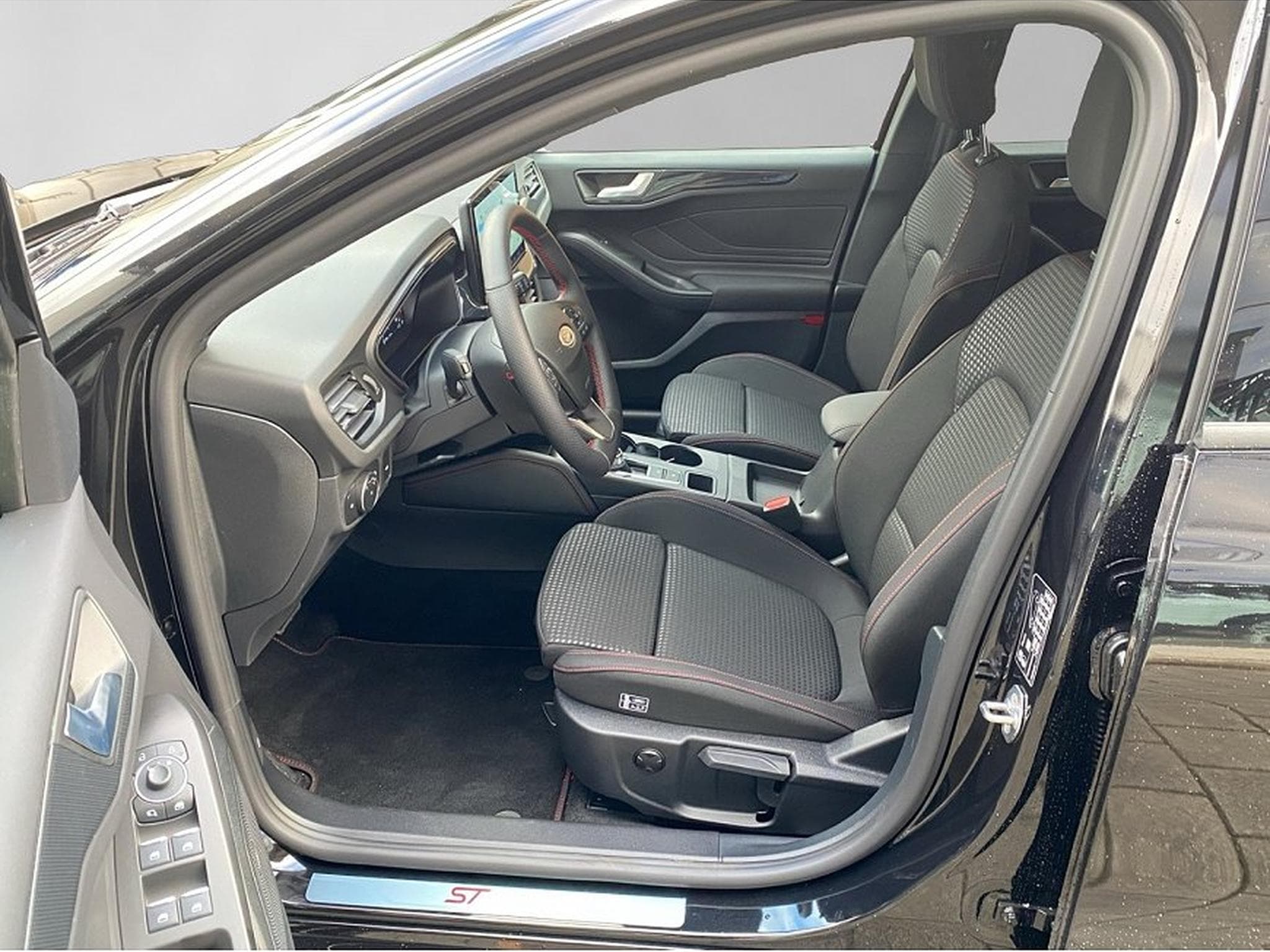 Ford Focus (2026) - Photo 7