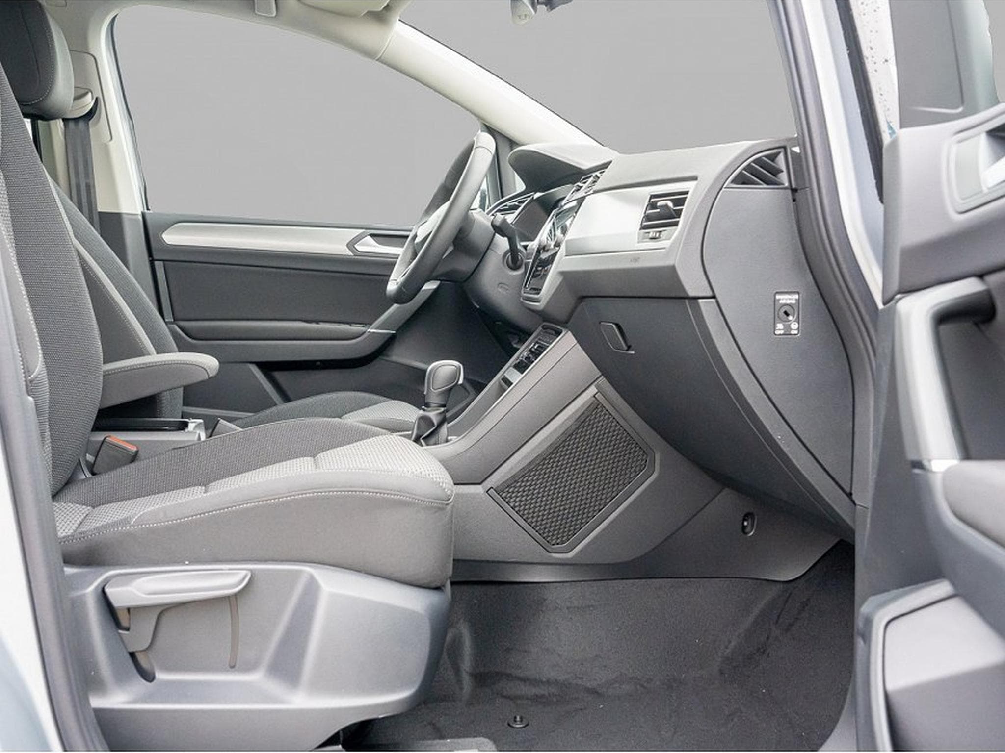 VW Touran (2026) - Foto 2