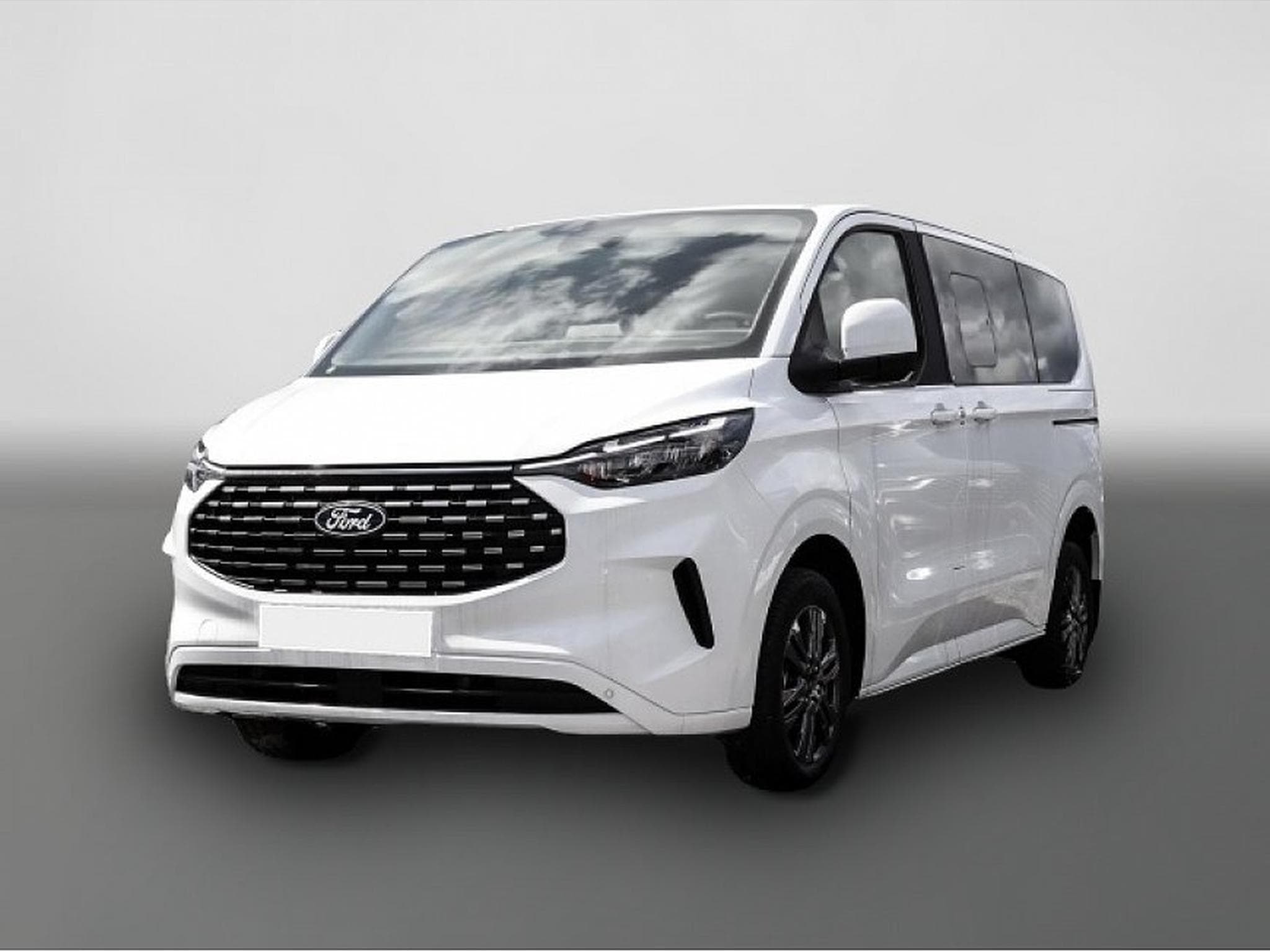 Ford Tourneo (2024) - Photo 1
