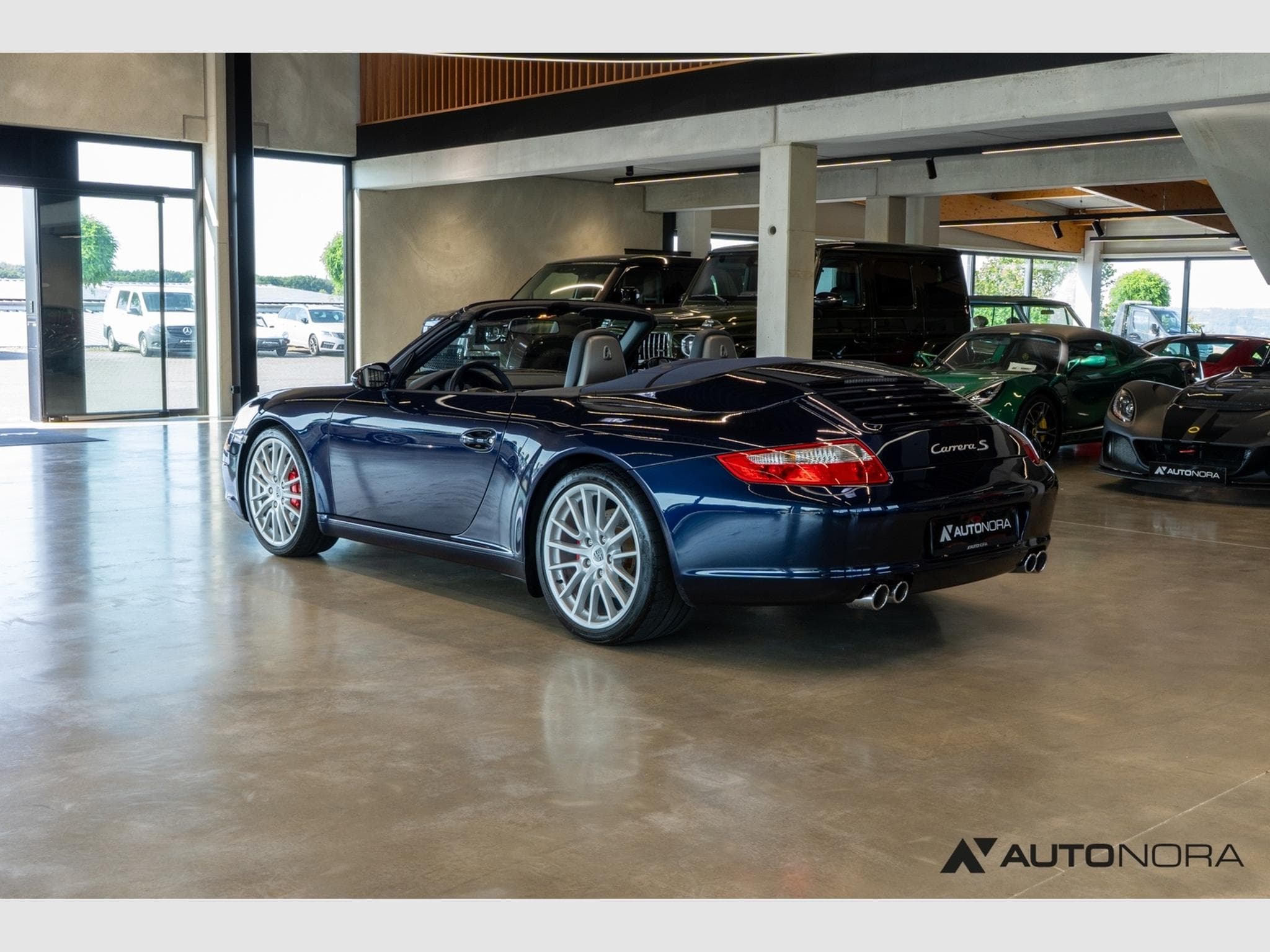 Porsche 911 911 (997.1) Carrera S Cabriolet (2006) - Photo 2