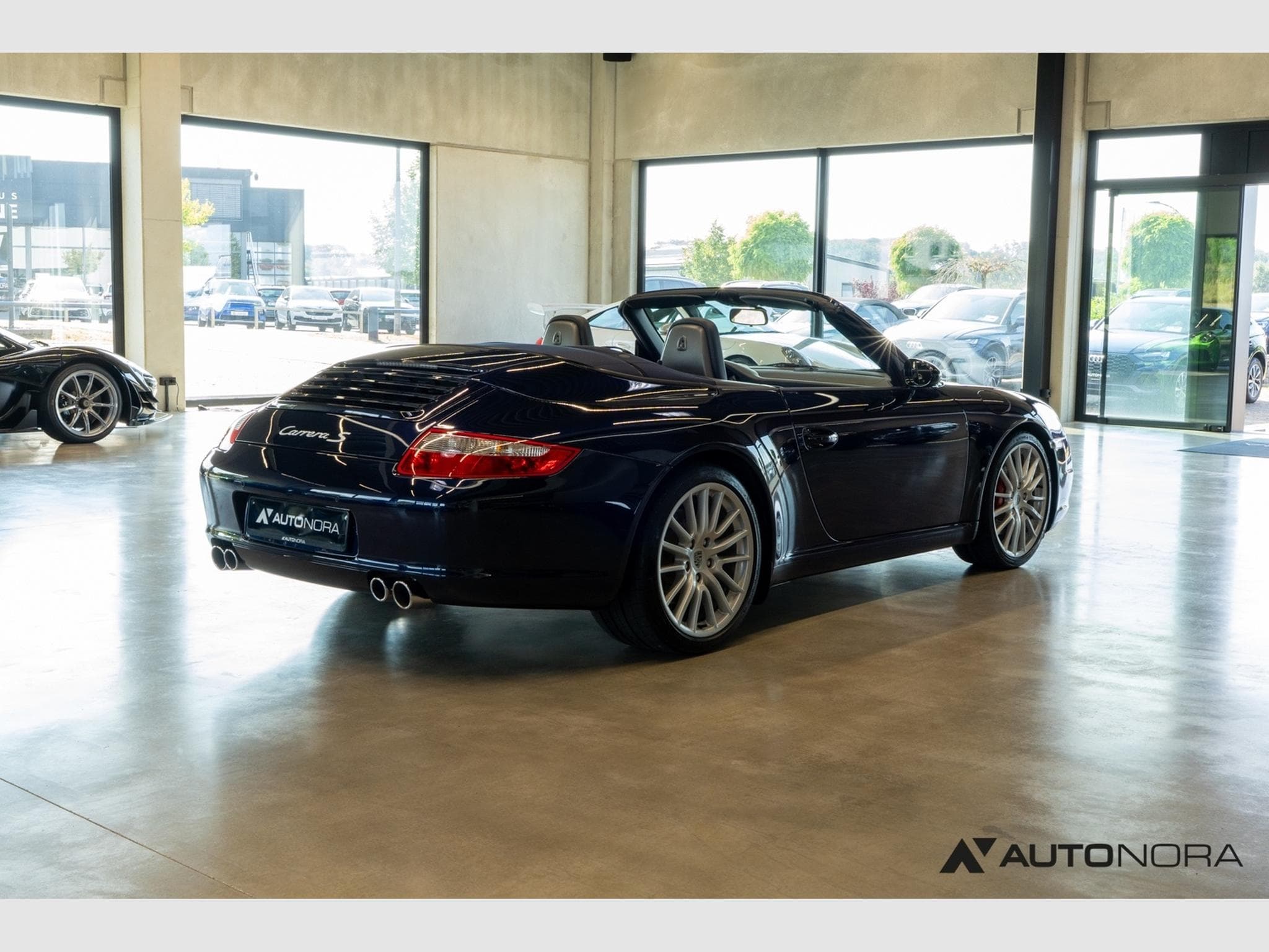 Porsche 911 911 (997.1) Carrera S Cabriolet (2006) - Photo 4